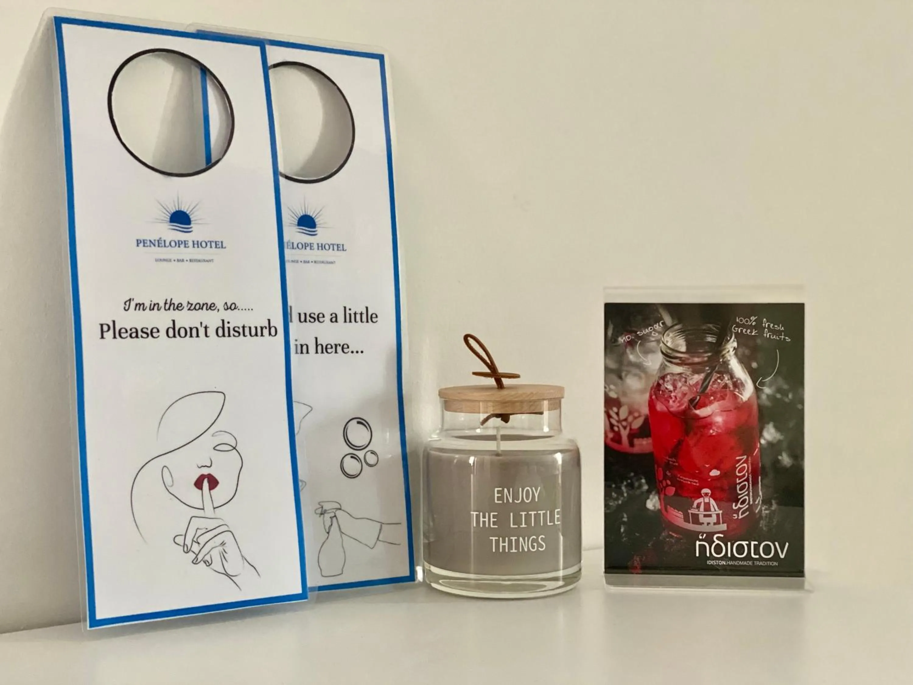 Logo/Certificate/Sign in Penélope Hotel