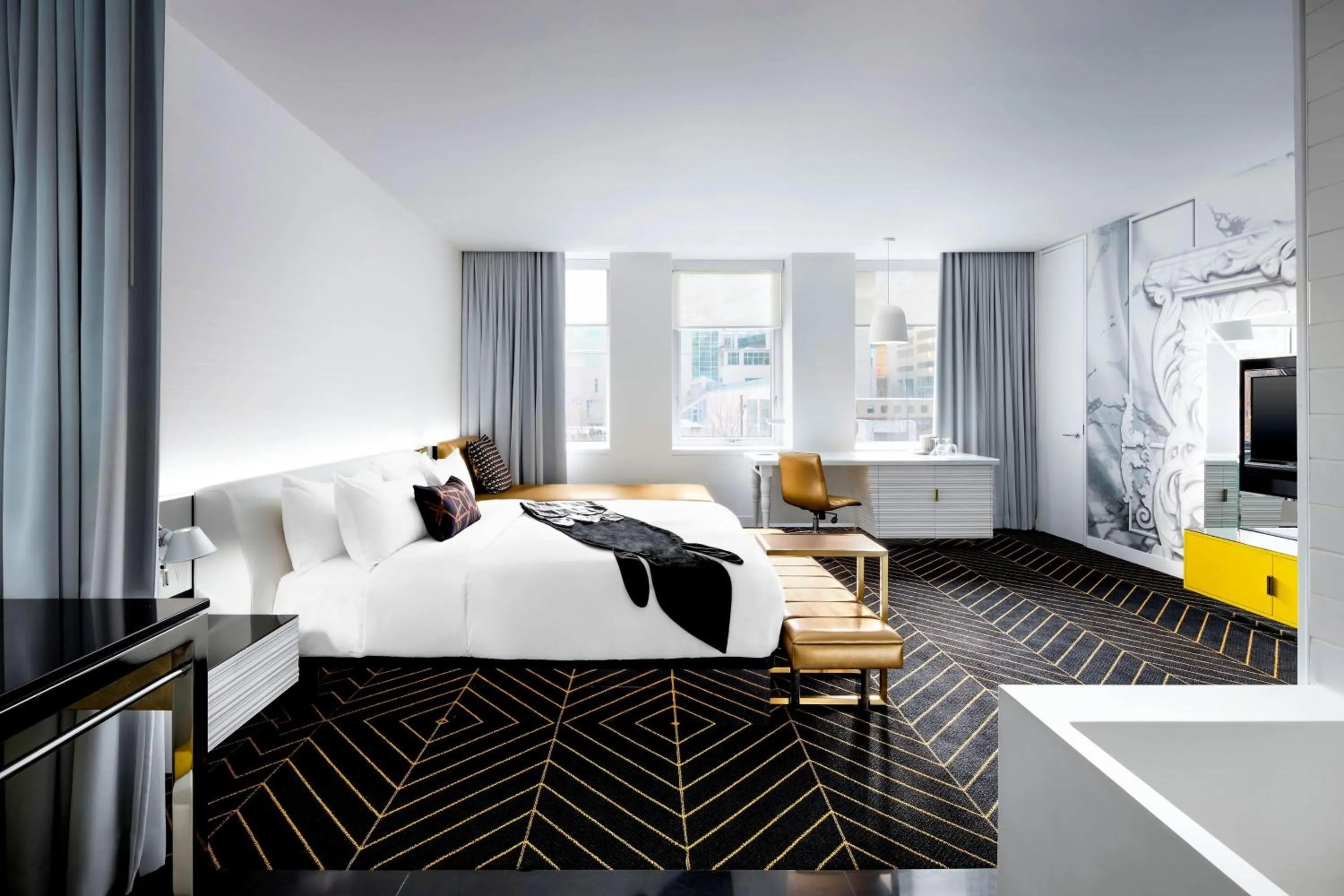 Photo of the whole room, Bed in W Montreal