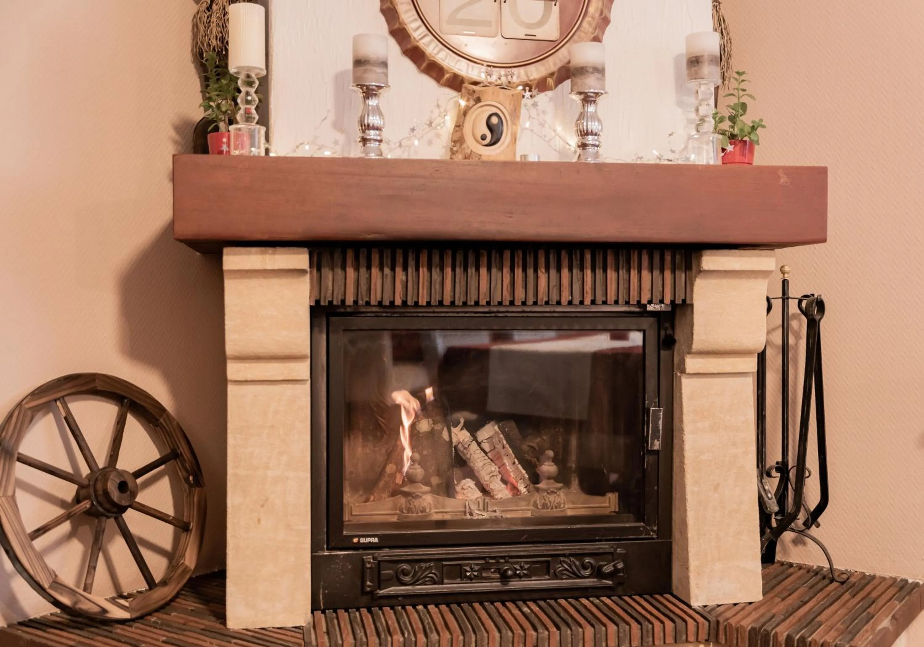 flat iron in Hotel Dori´s 108