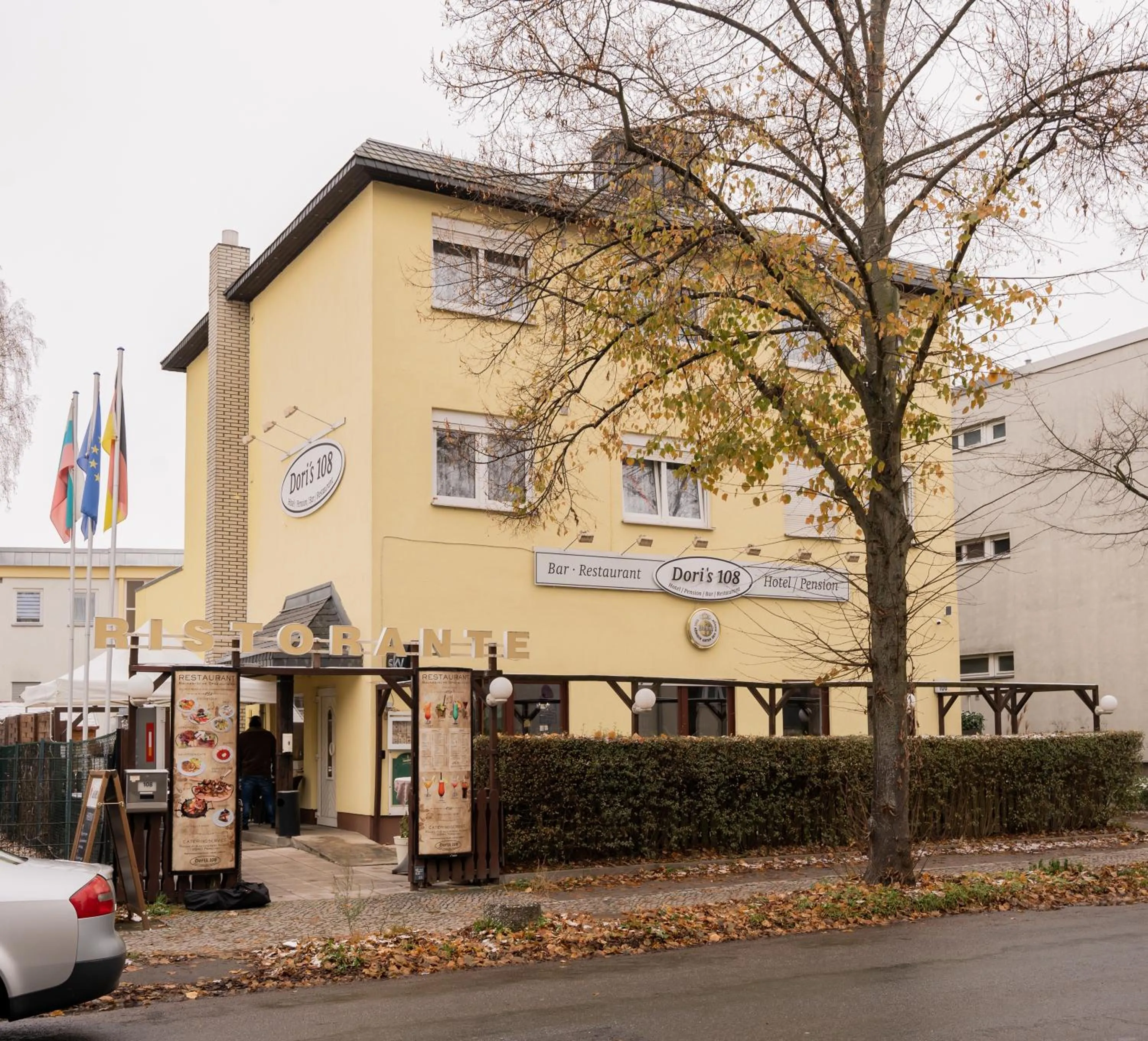 Facade/entrance in Hotel Dori´s 108