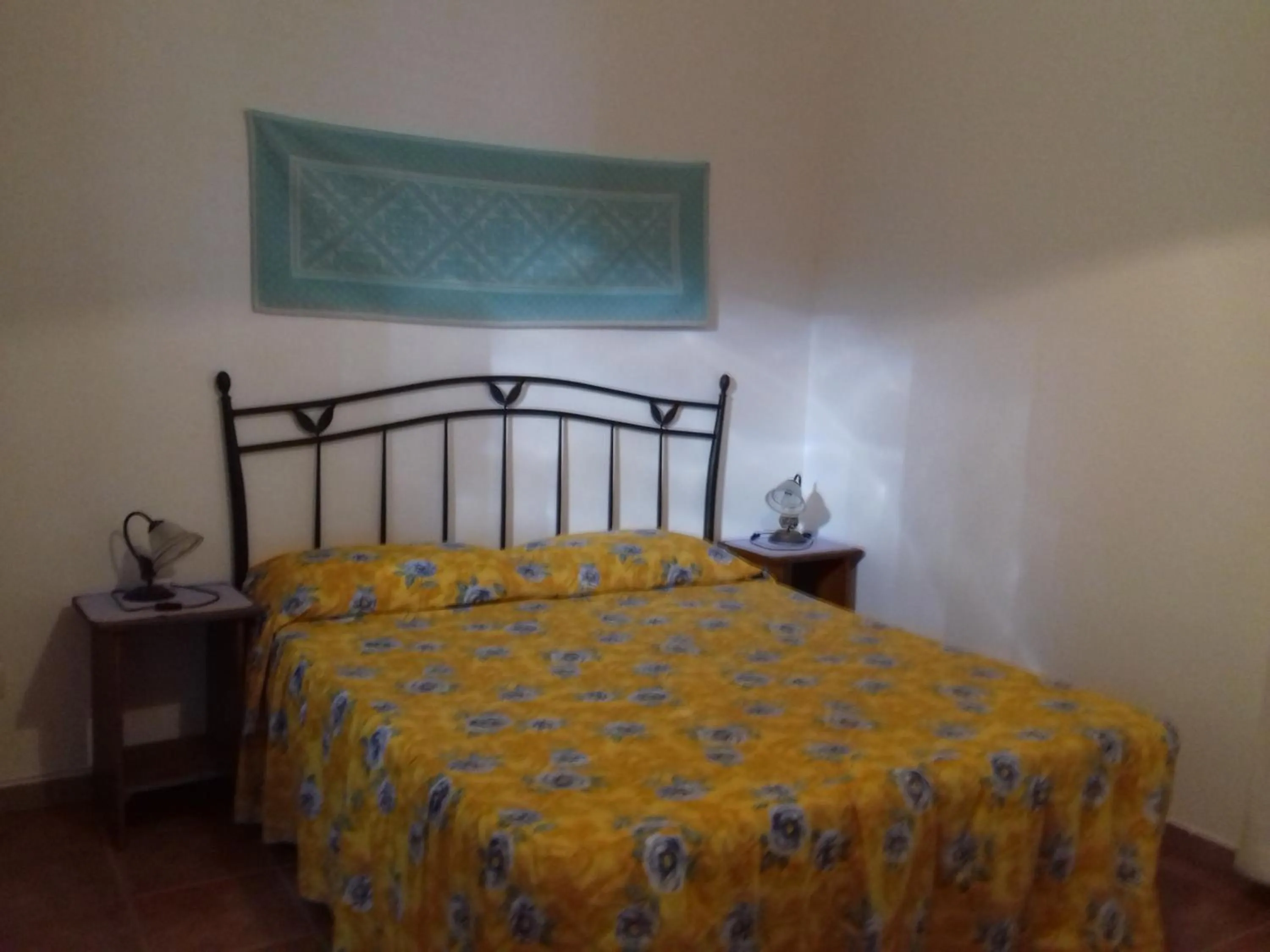 Photo of the whole room, Bed in Canne Al Vento