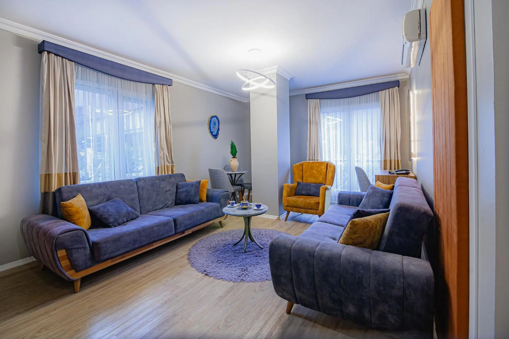 Living room in La Palace Exclusive Design