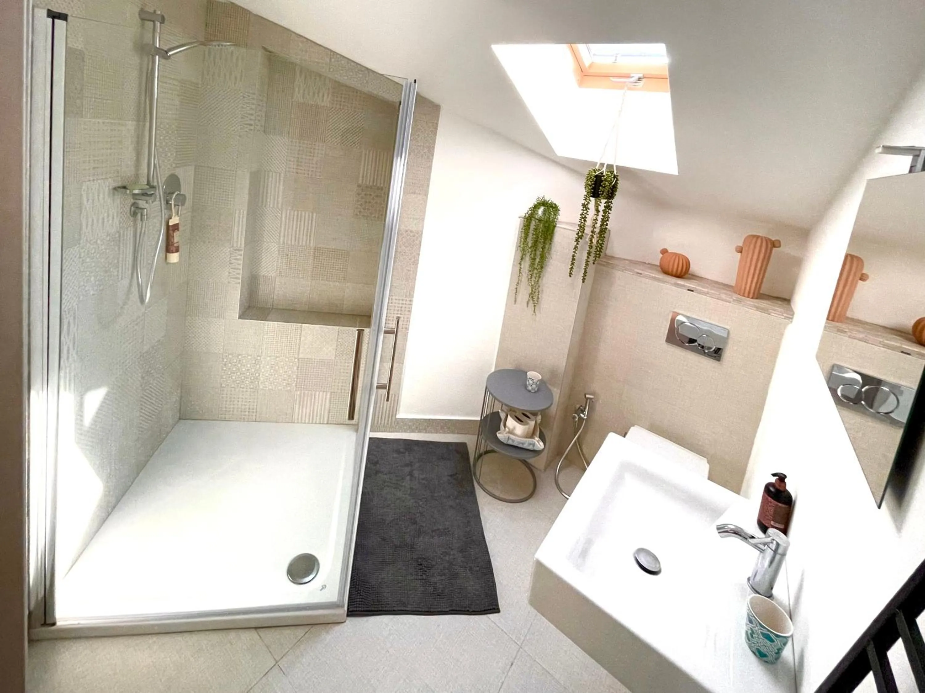 Bathroom in Stella House B&B + Free park