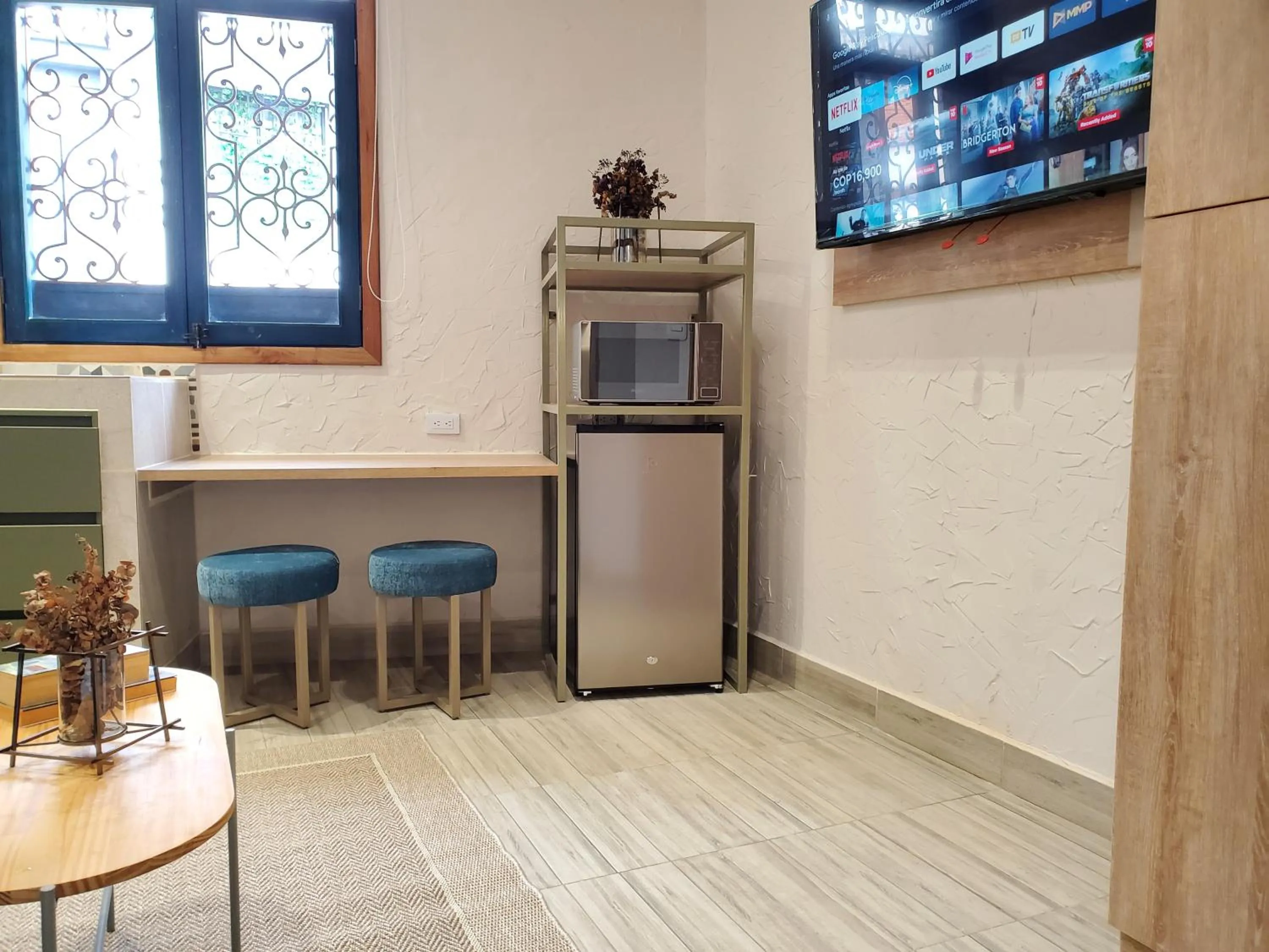 TV and multimedia in Zentrico Boutique