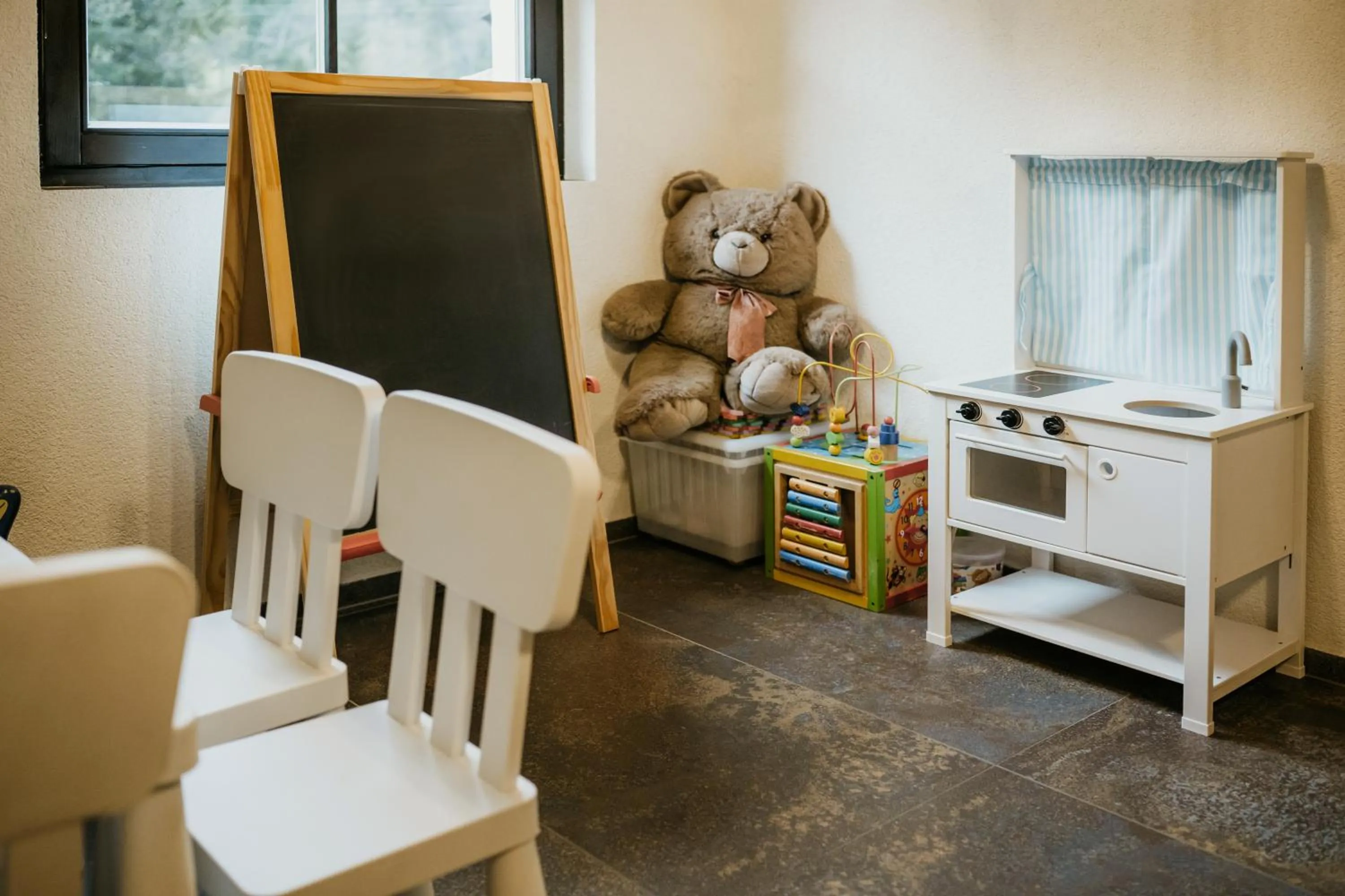 Children play ground in Pension Baranekhof - accommodation in nature - Baranek Resorts