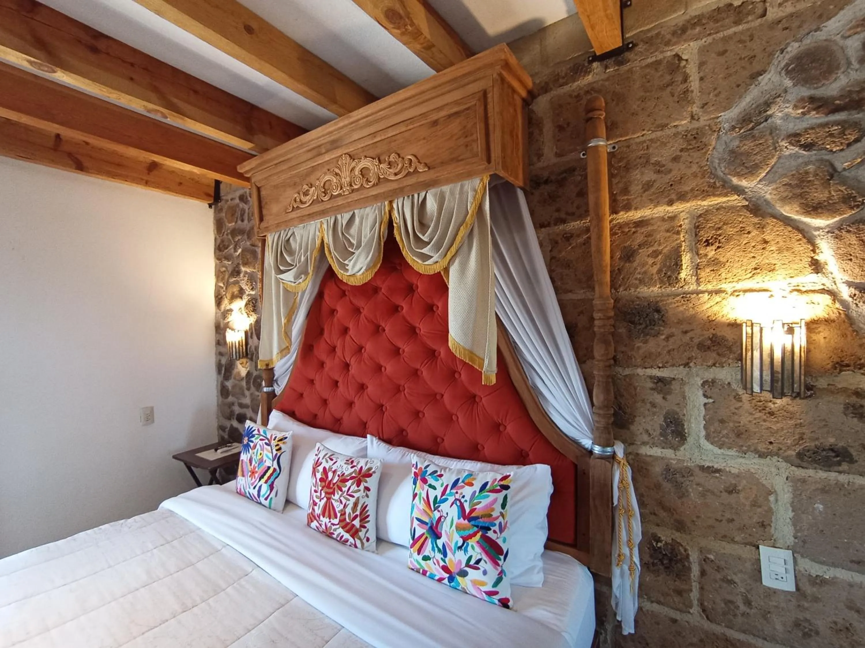 Bed in Alborada Bernal