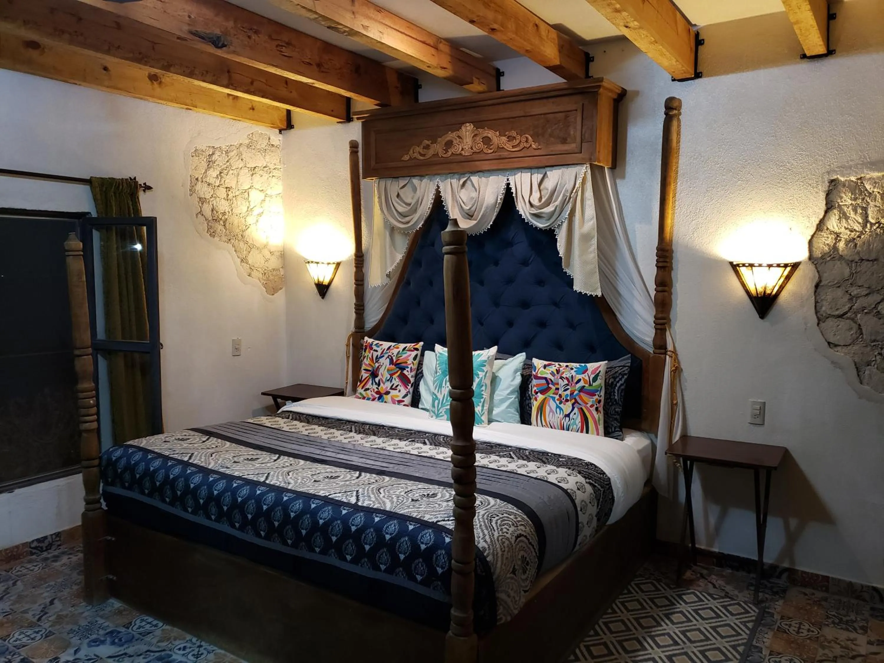 Bed in Alborada Bernal