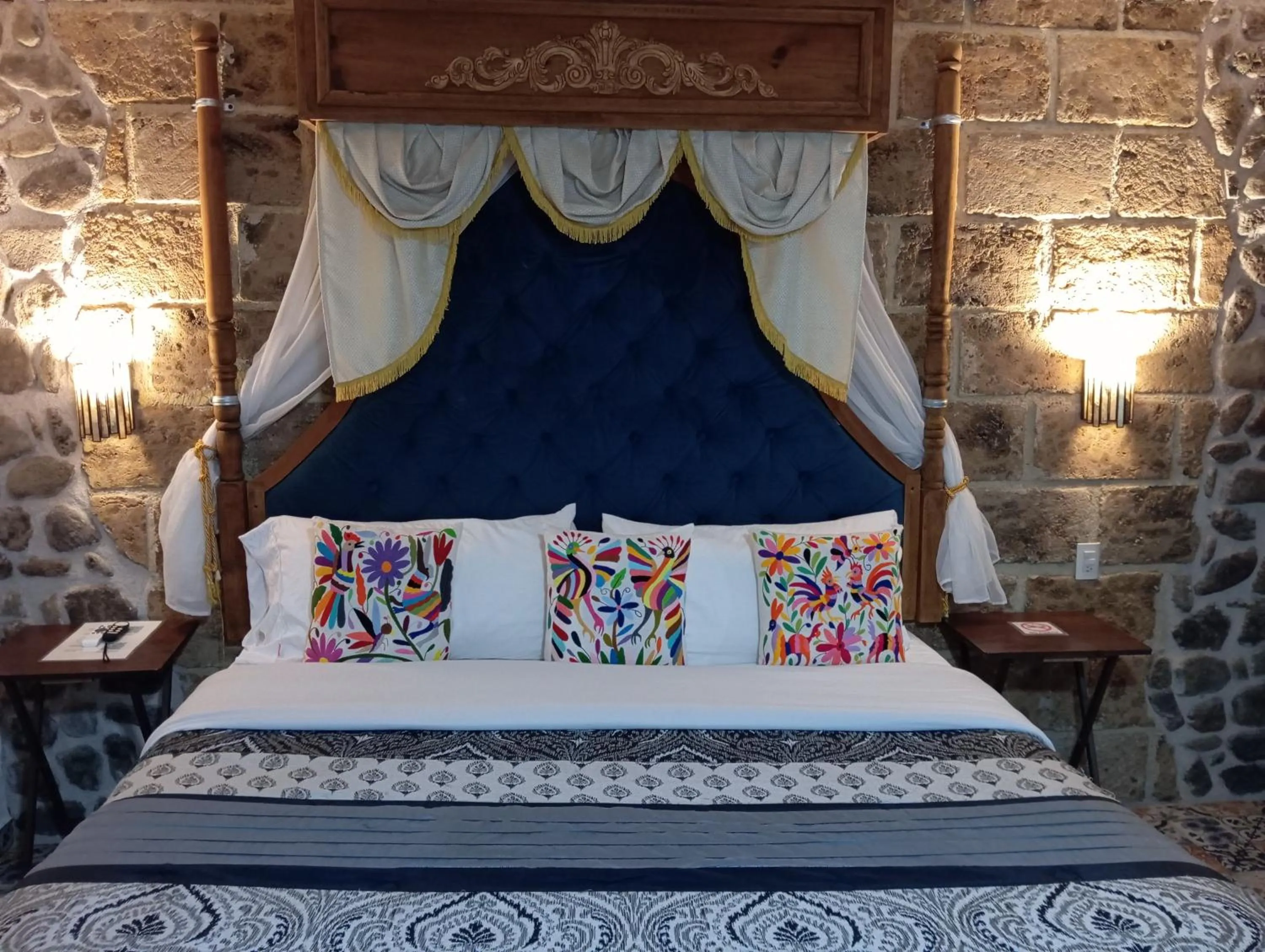 Bed in Alborada Bernal