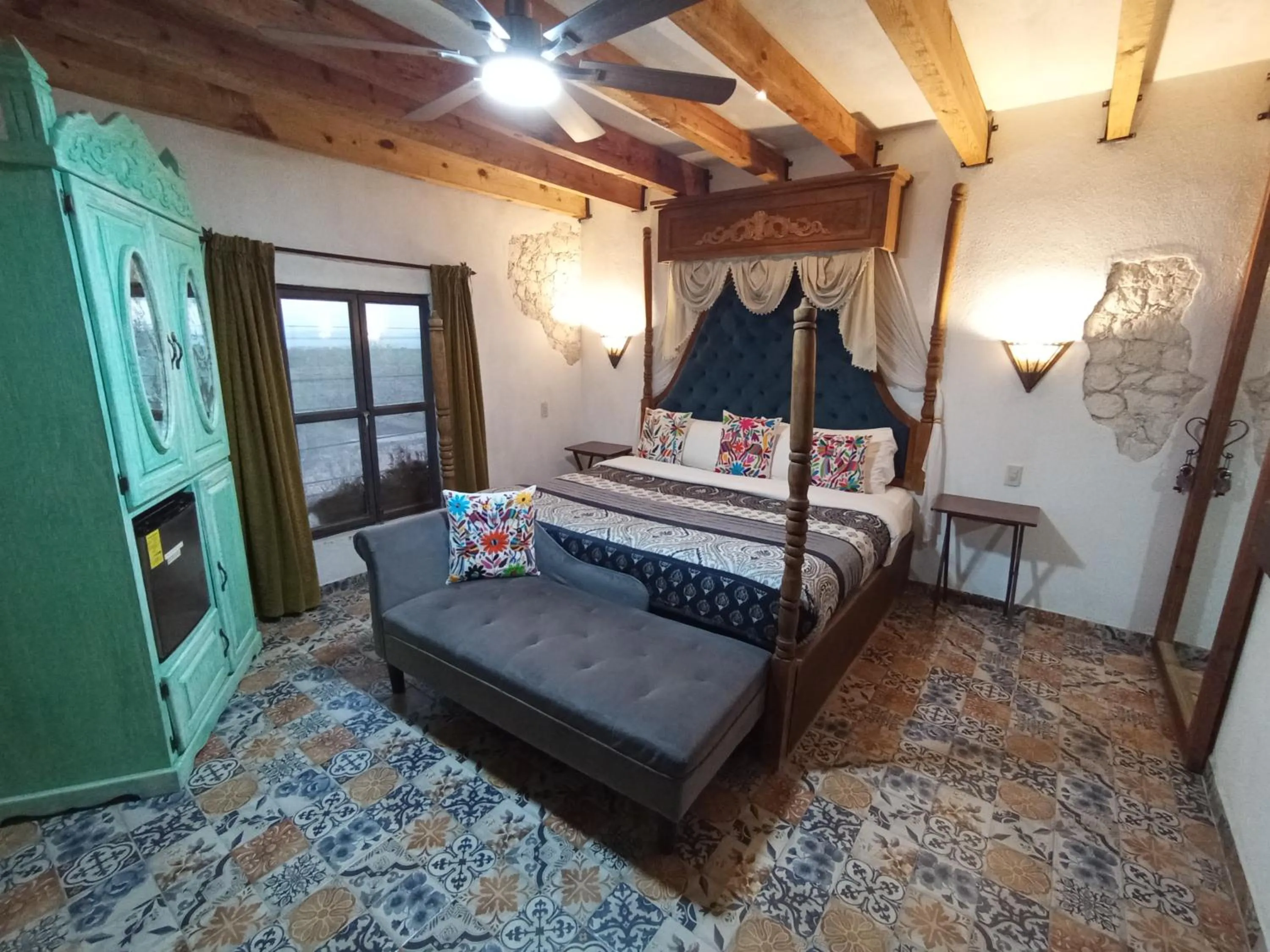 Bed in Alborada Bernal