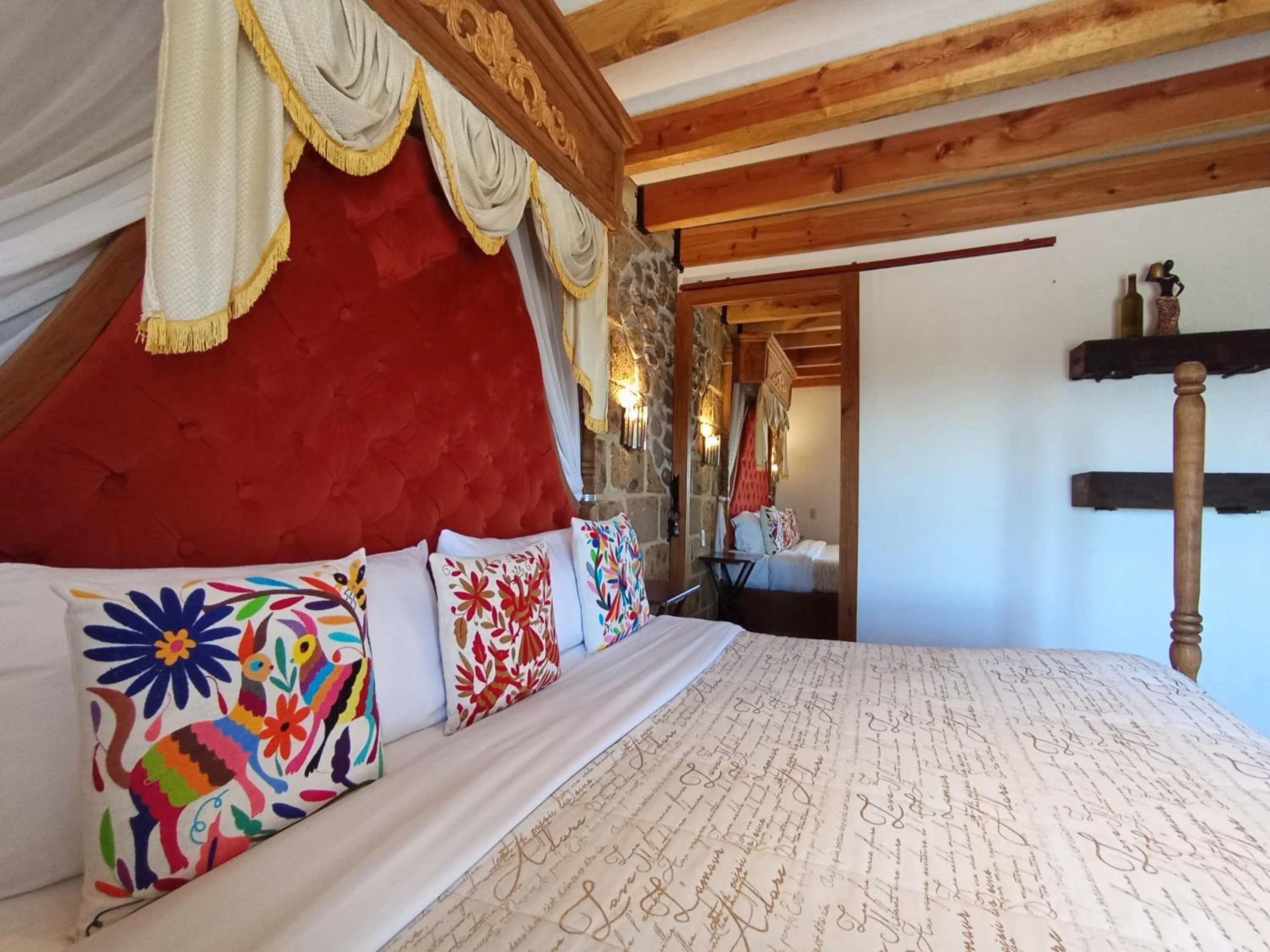 Bed in Alborada Bernal