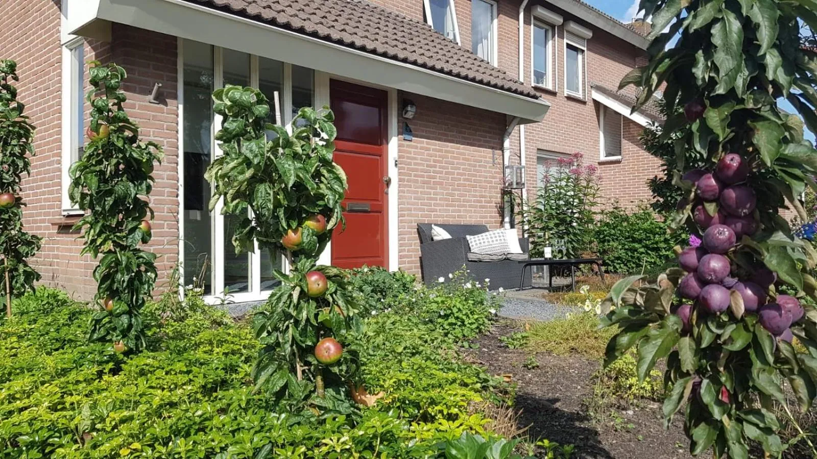Facade/entrance in Logeren bij Grea