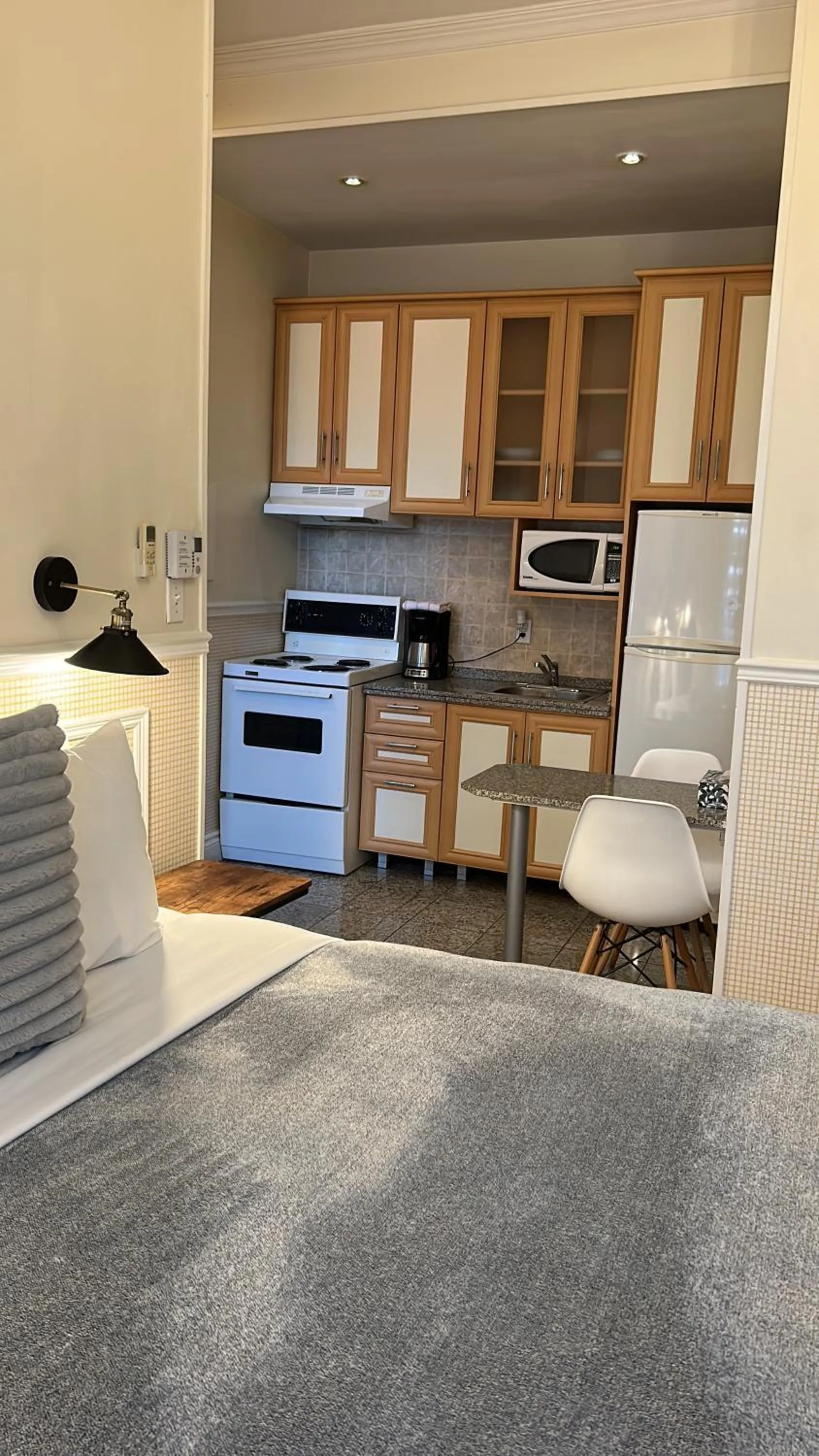 Dining area in Parc Suites Hotel