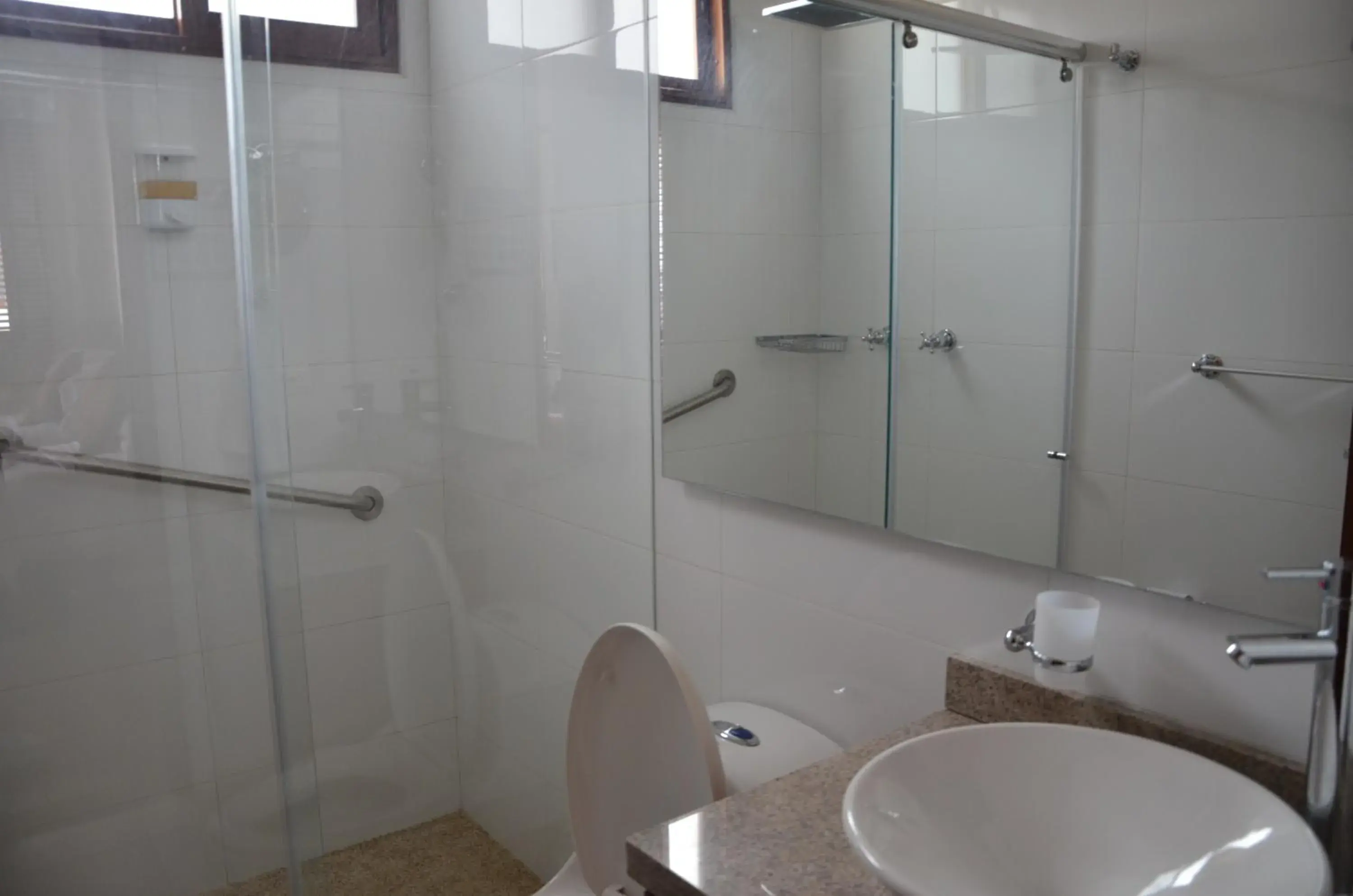 Twin Room - single occupancy in Hotel Santiago Diaz Piedrahita Twin Room - single occupancy in Hotel Santiago Diaz Piedrahita