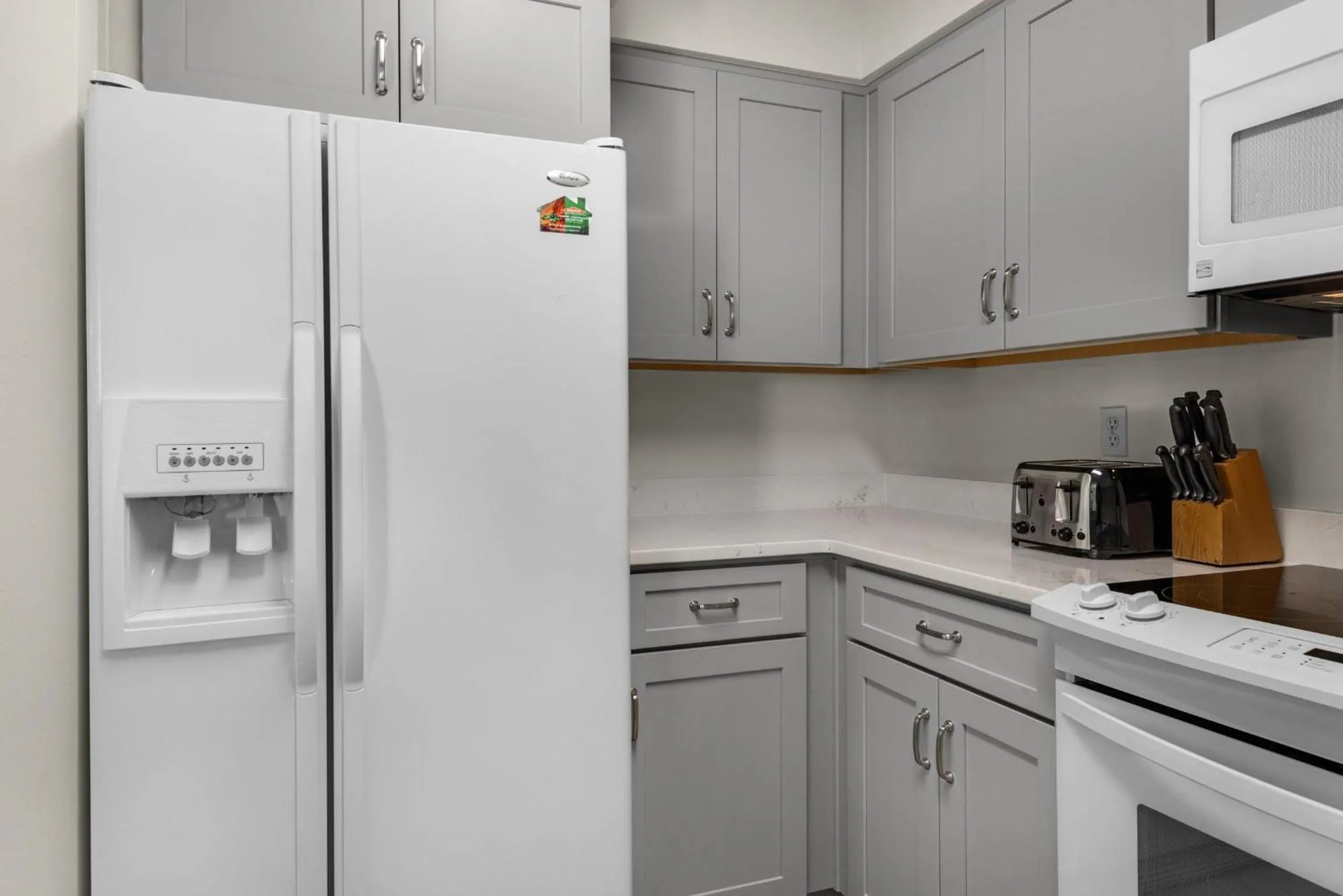 Tristan Towers unit 9B