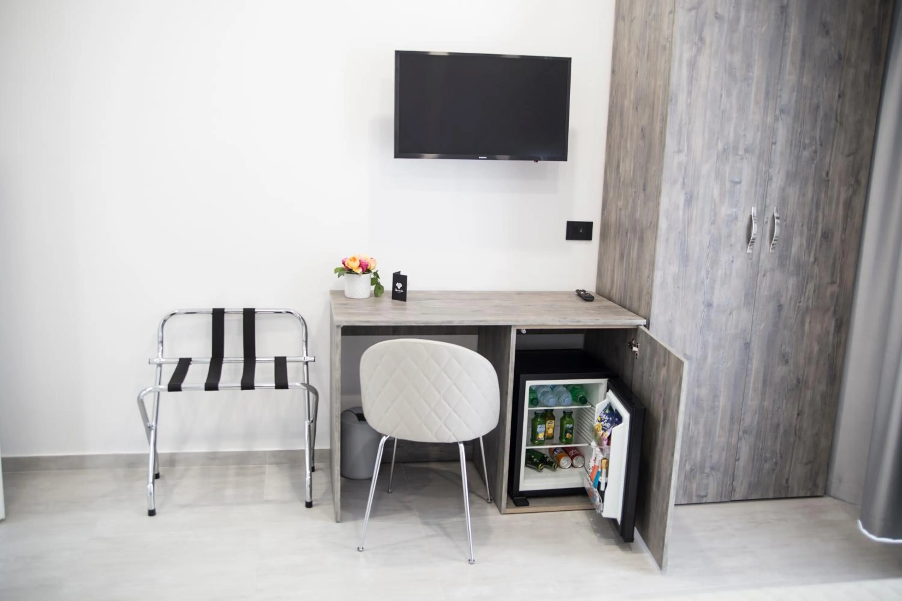 TV and multimedia in Maison de Julia Pompei