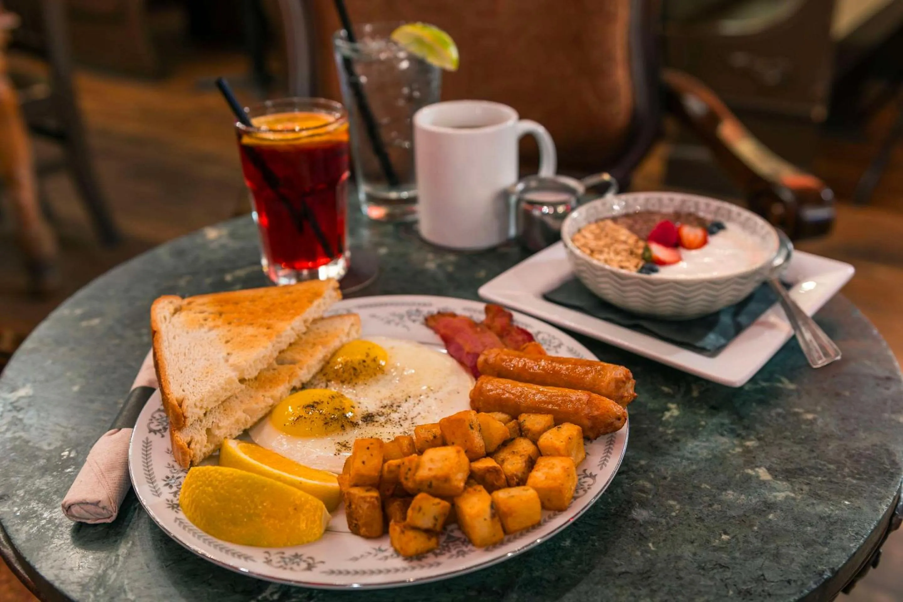 Breakfast in Quality Inn & Suites