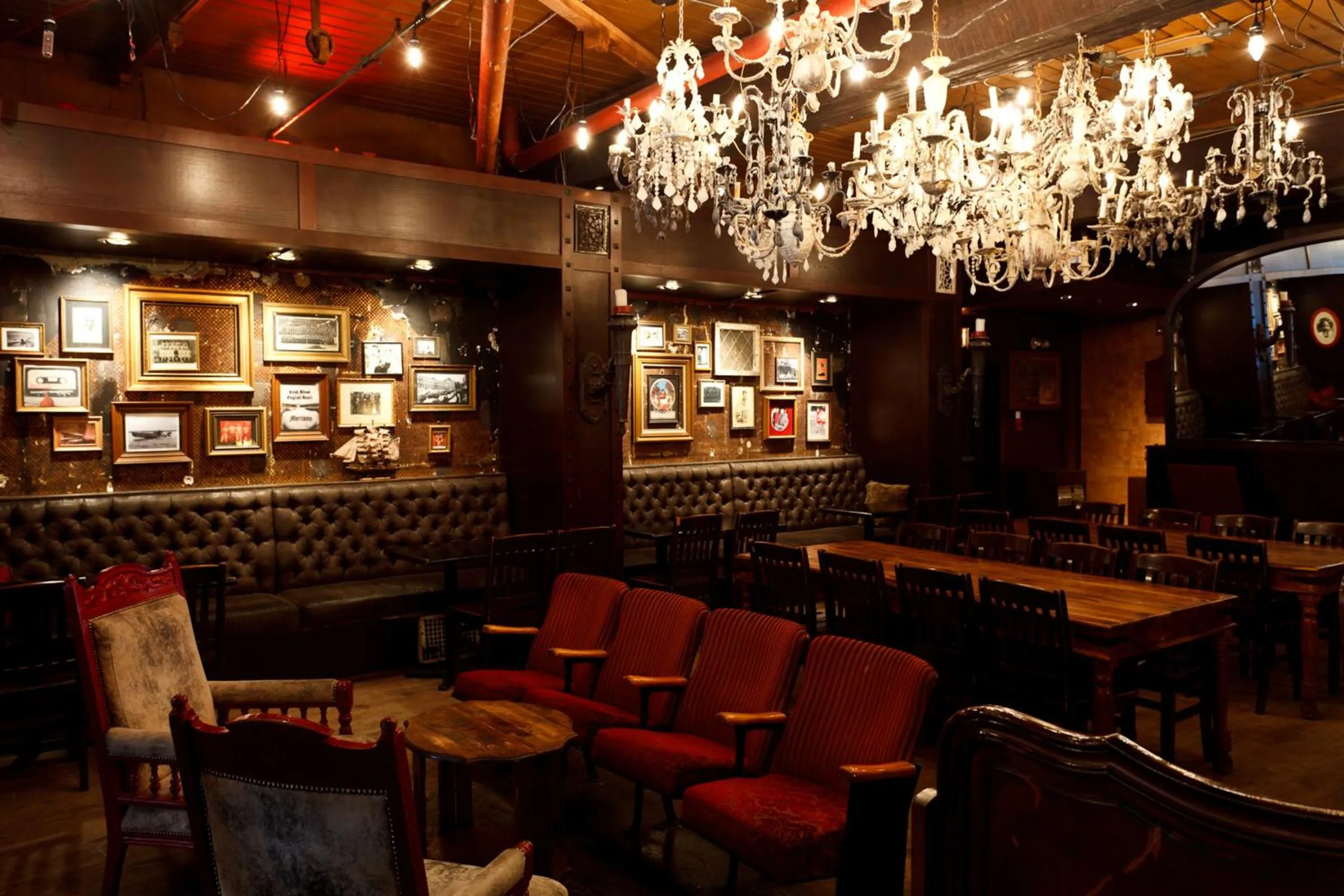 Restaurant/places to eat in Quality Inn & Suites