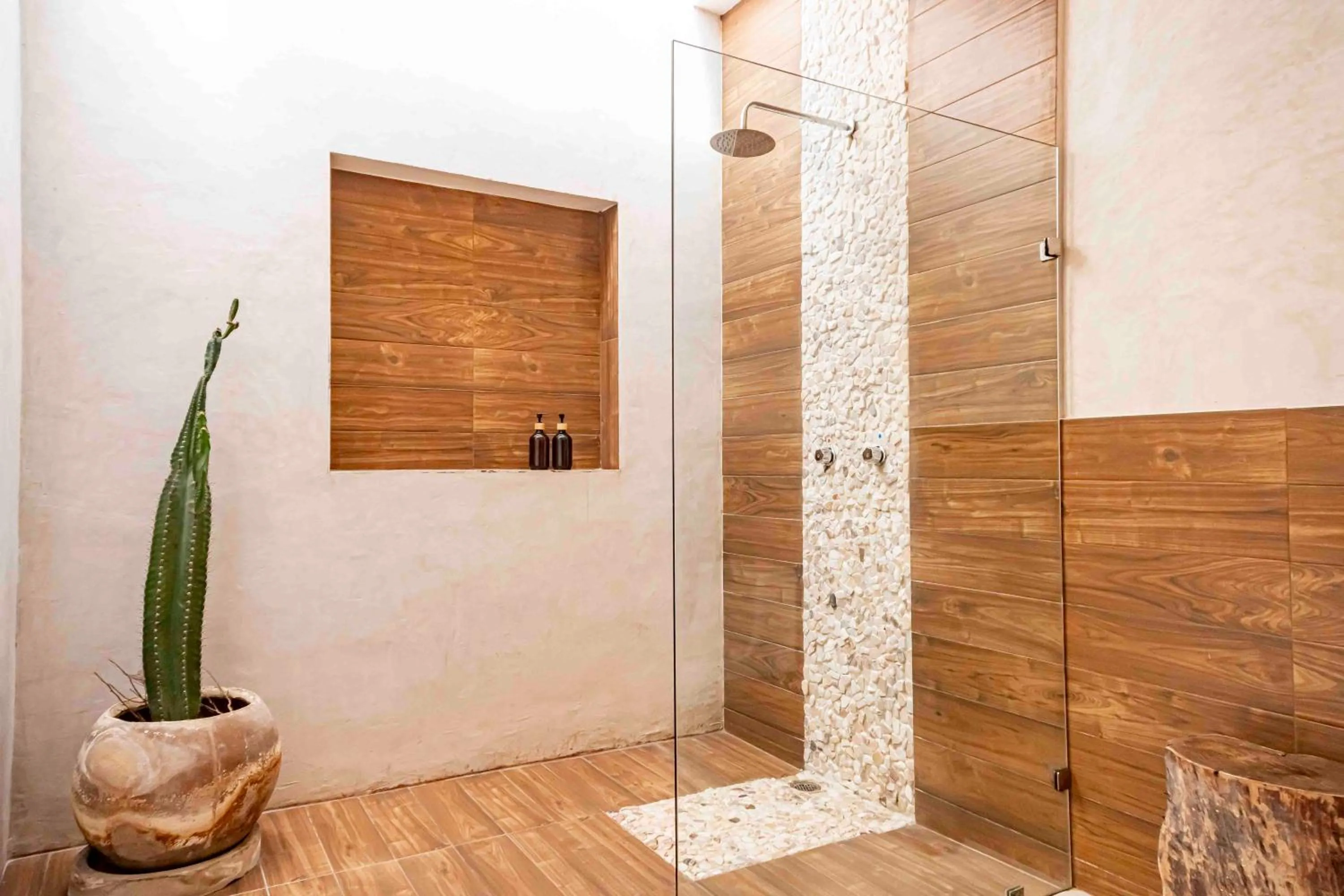 Shower in Niik Tulum