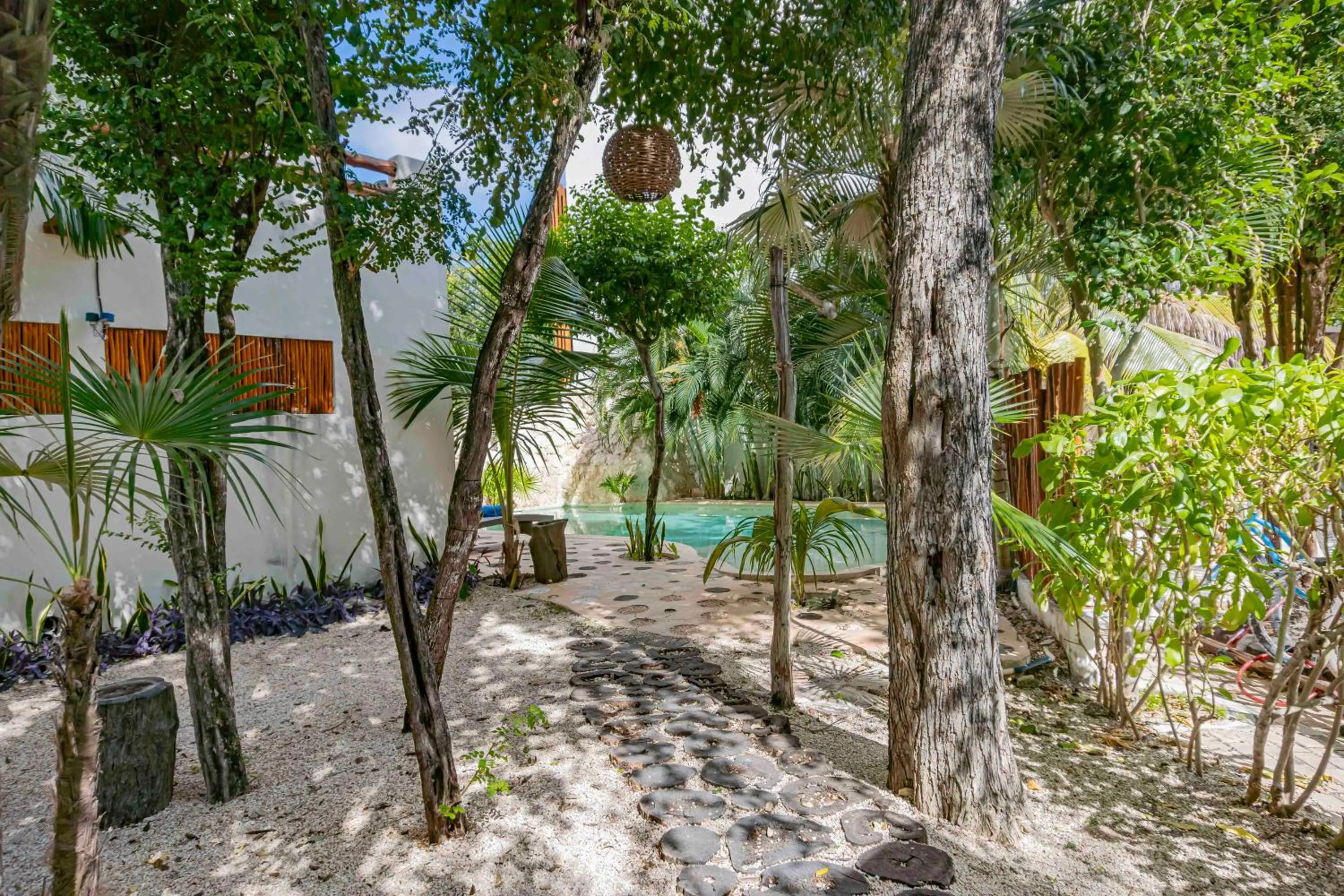 Off site in Niik Tulum