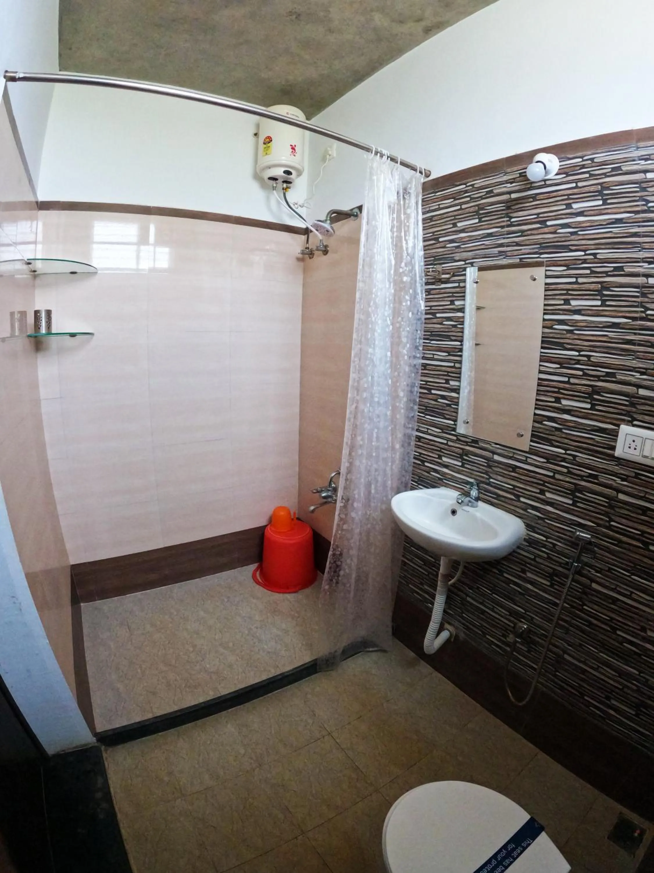 Shower in Wow Farm House