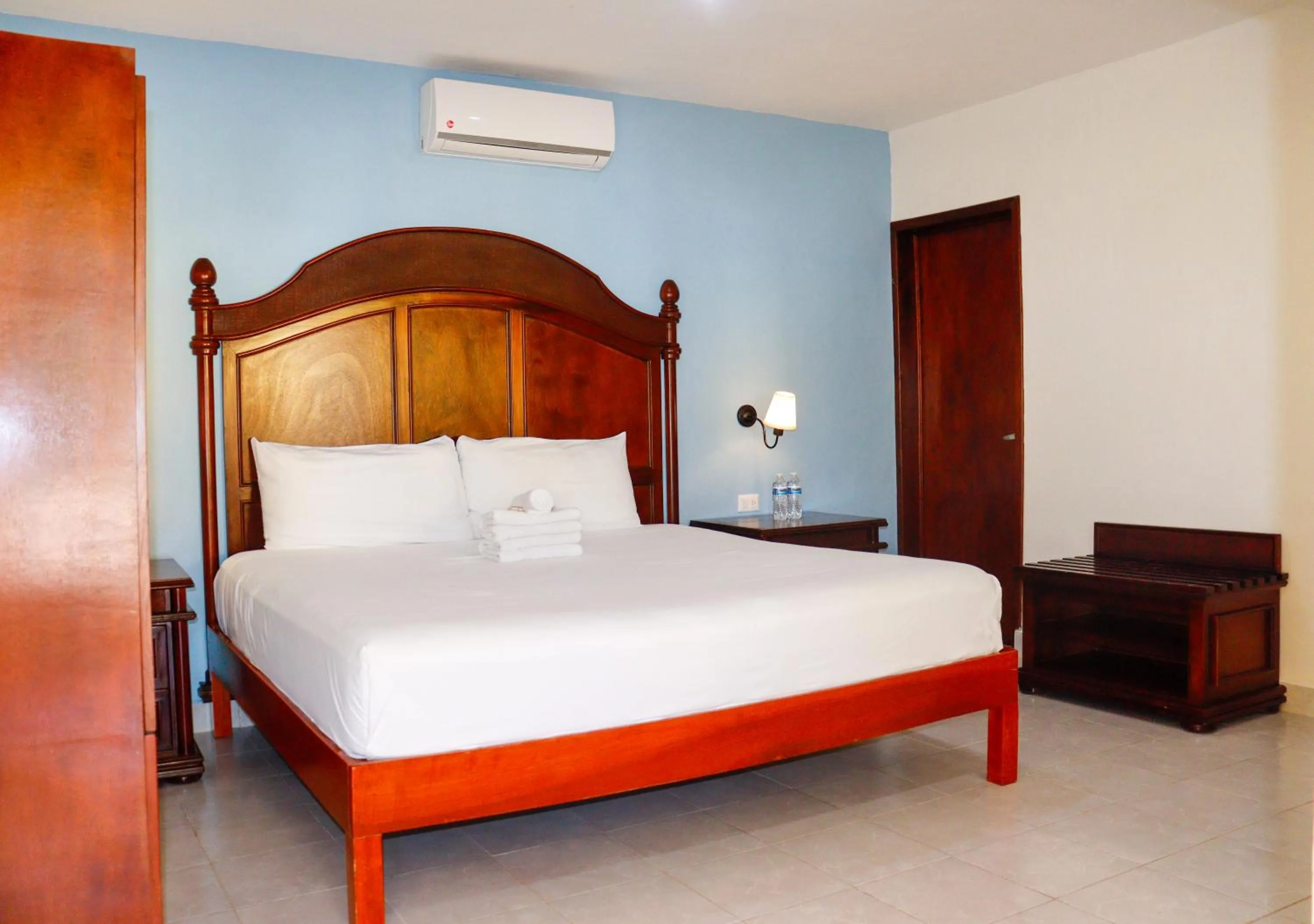 Bed in Hotel Quinta Izamal