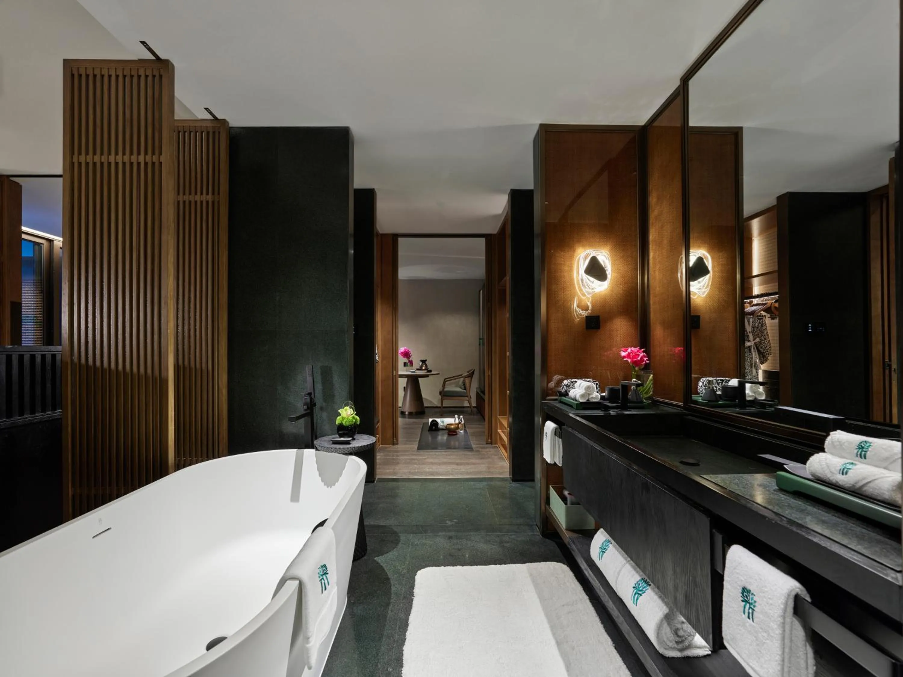 Bath, Bathroom in Banyan Tree Nanjing Garden Expo