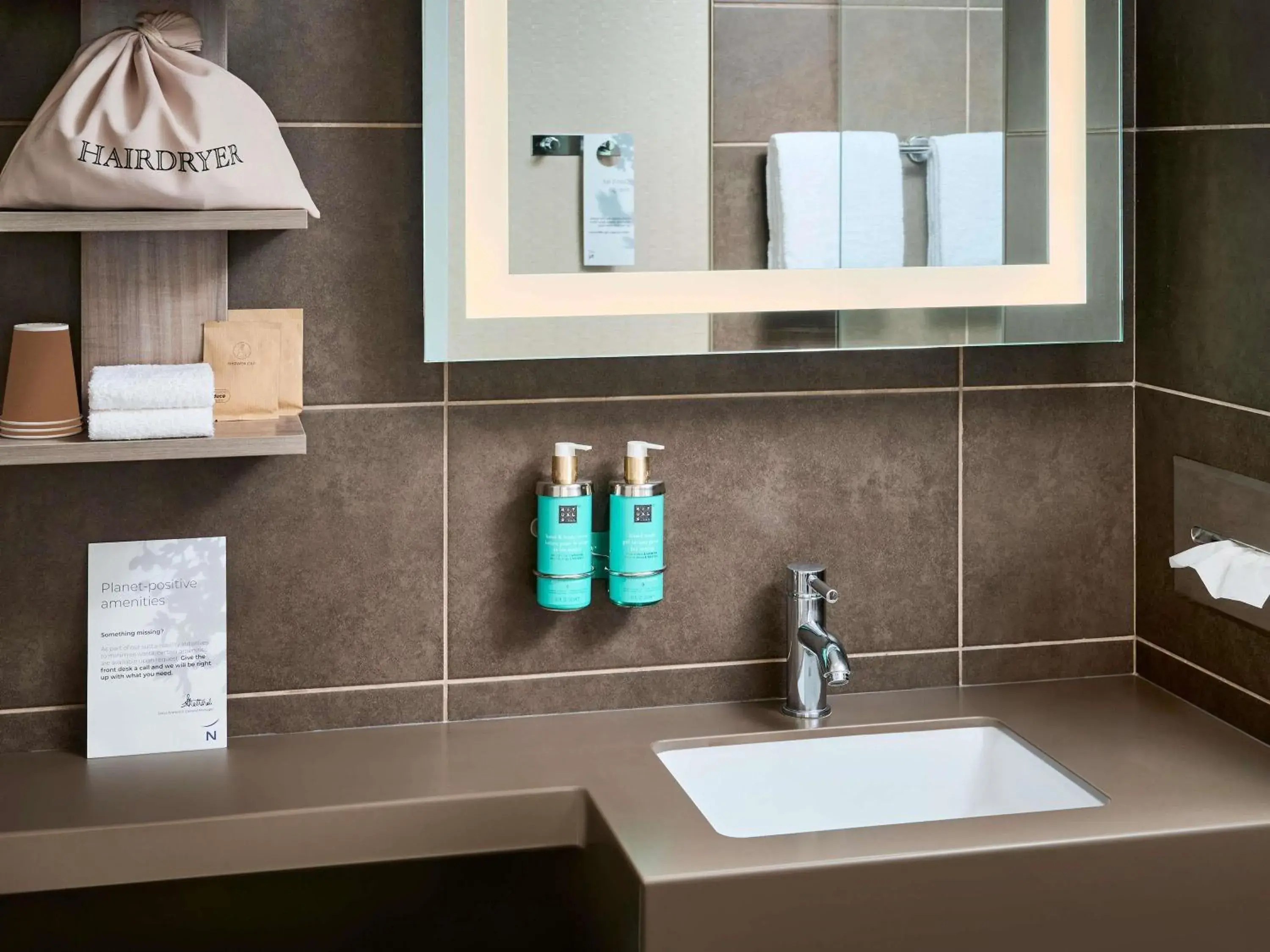 Executive King Room with Sofa Bed in Novotel Toronto North York Executive King Room with Sofa Bed in Novotel Toronto North York