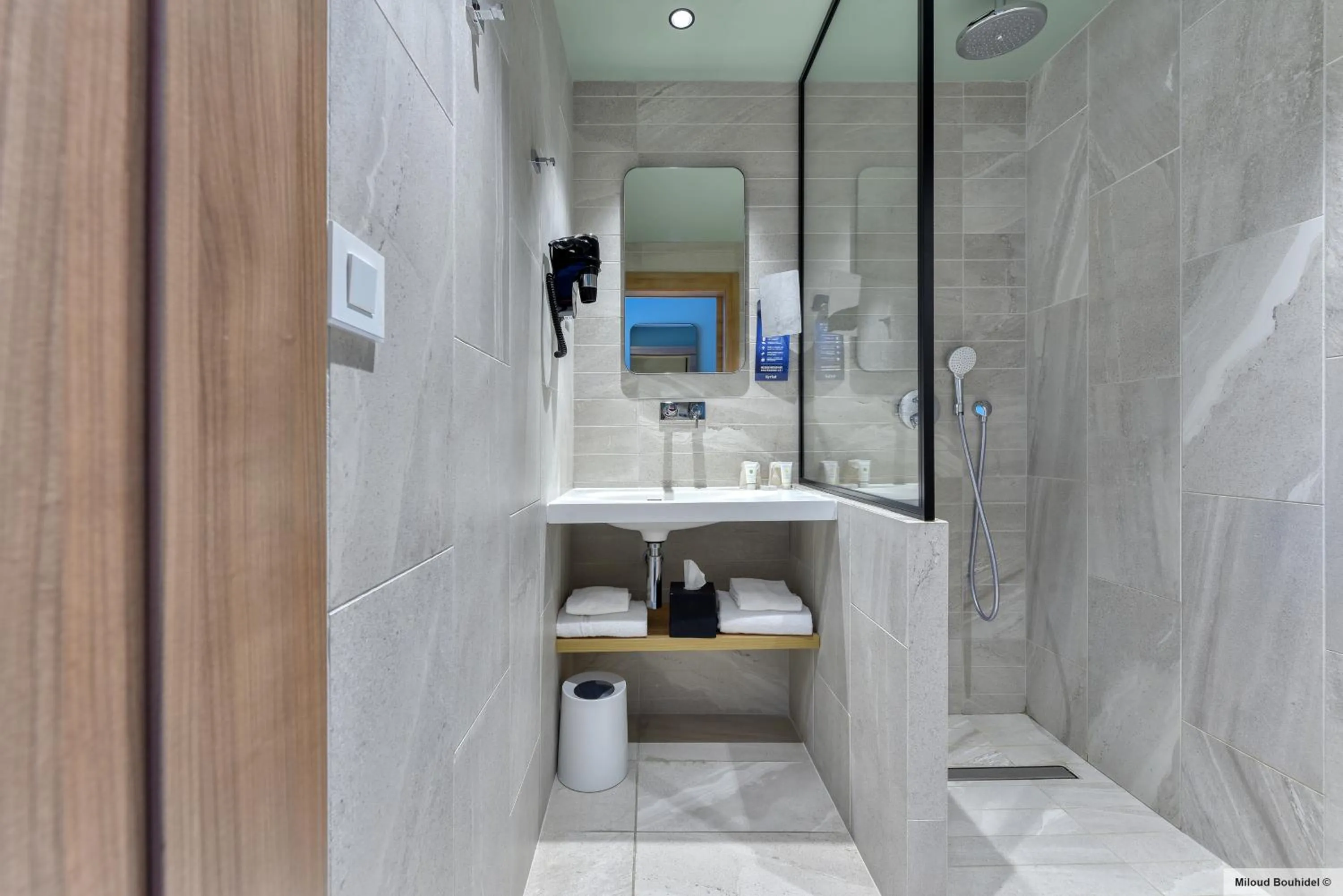 Shower in KYRIAD LYON OUEST Limonest