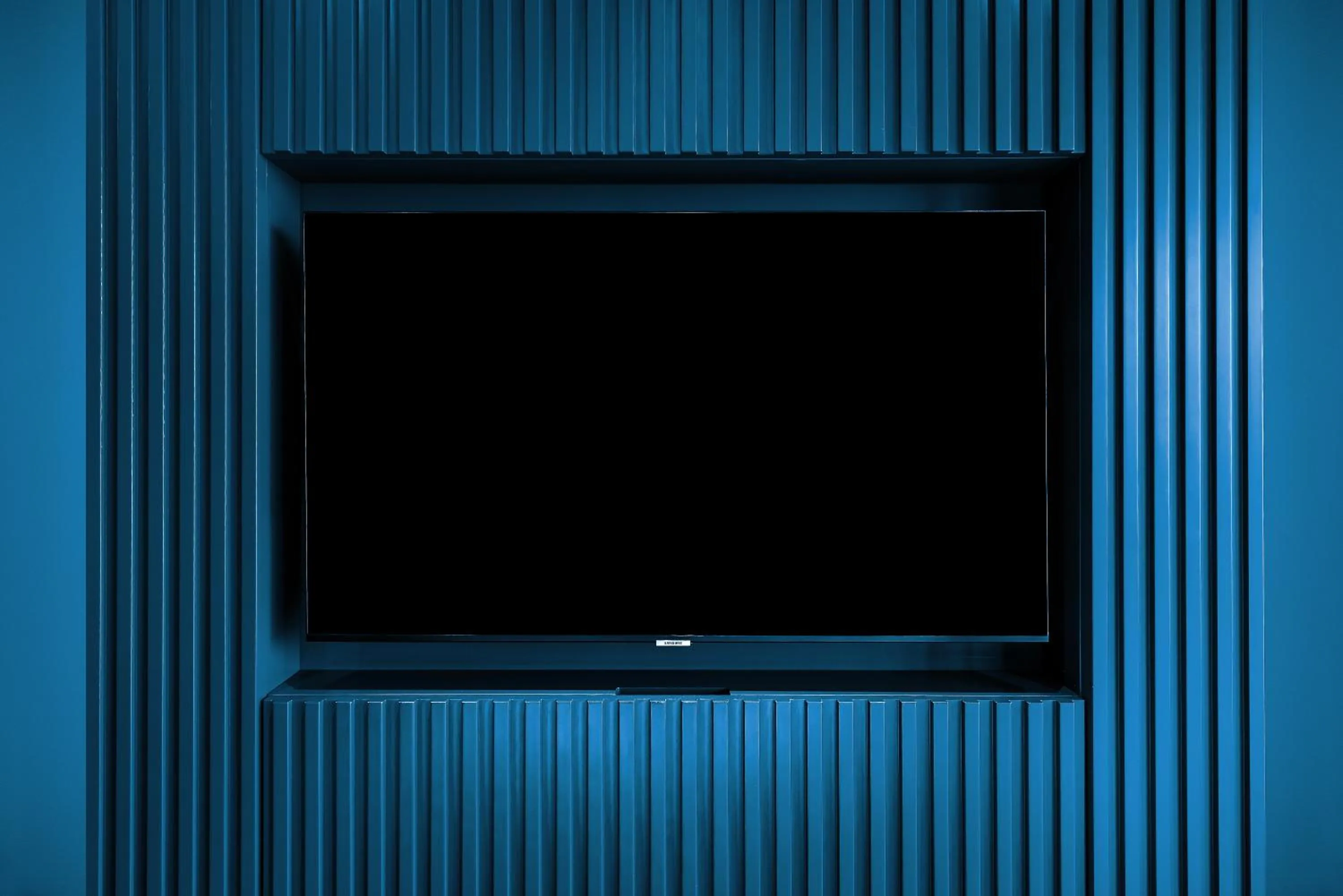 TV and multimedia in KYRIAD LYON OUEST Limonest