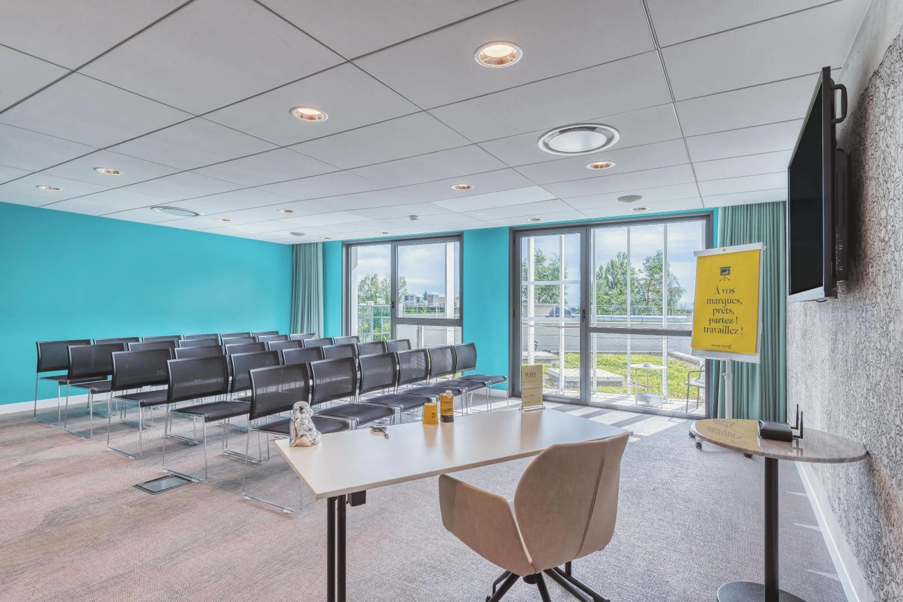 Meeting/conference room in GOLDEN TULIP LYON OUEST TECHLID Hotel & Spa
