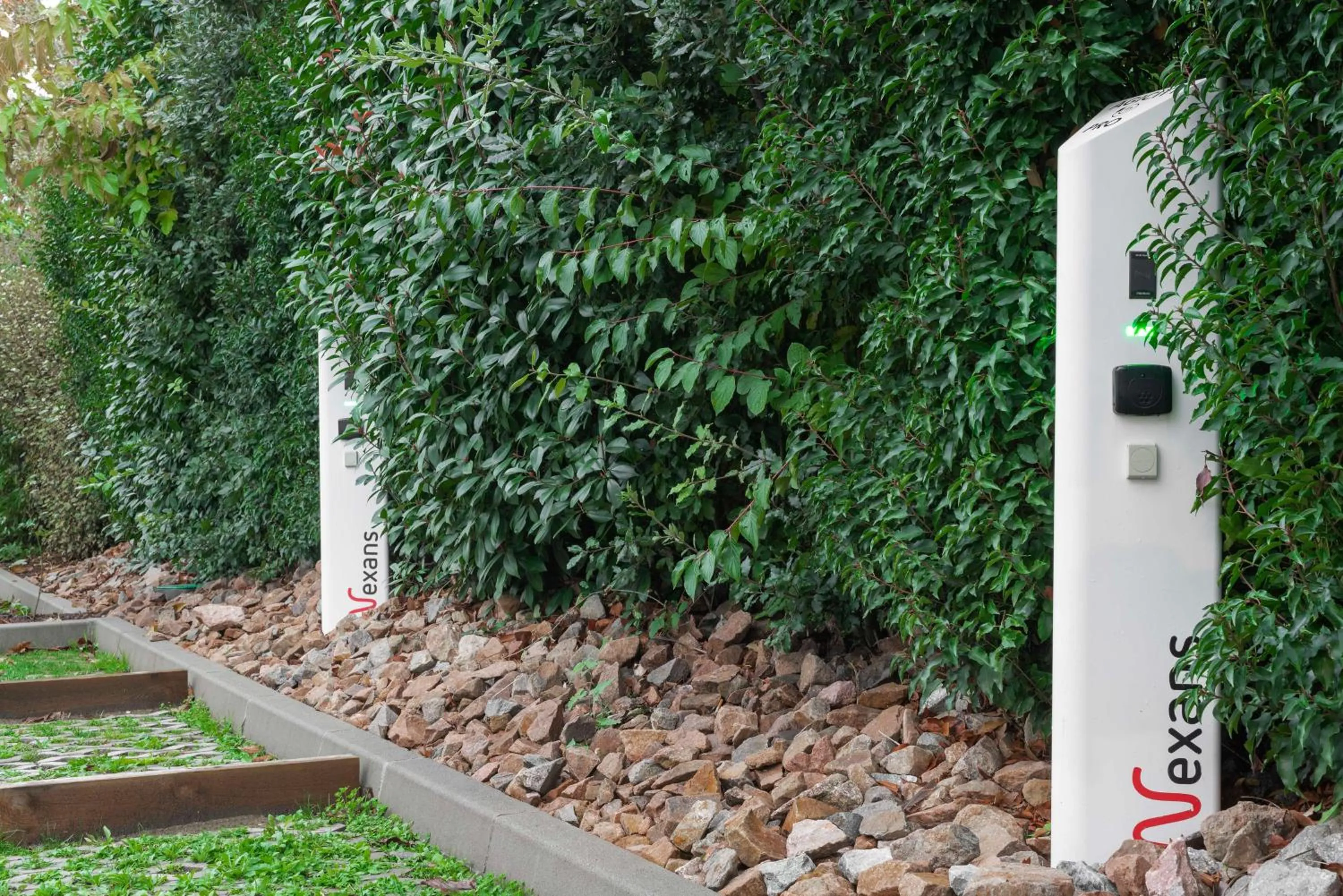 Property building in GOLDEN TULIP LYON OUEST TECHLID Hotel & Spa