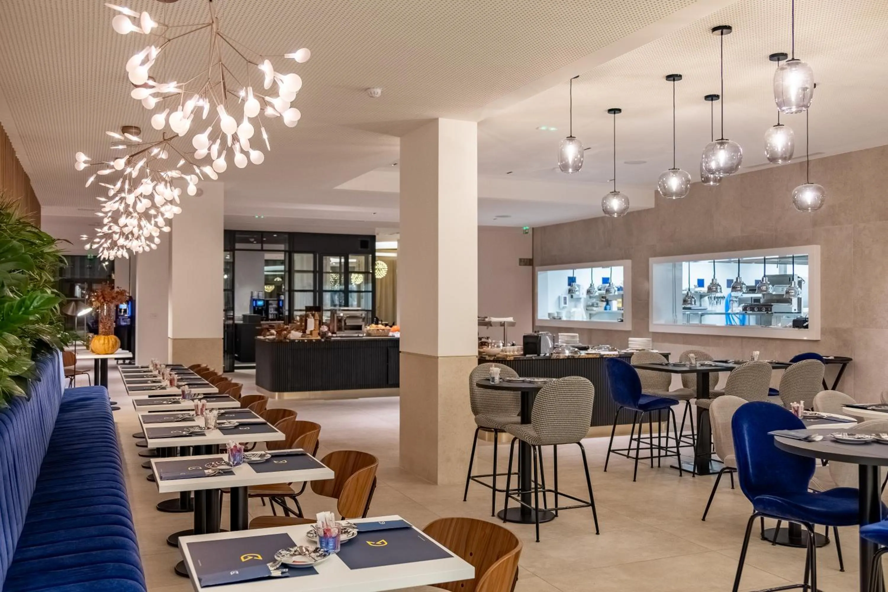 Restaurant/places to eat in GOLDEN TULIP LYON OUEST TECHLID Hotel & Spa