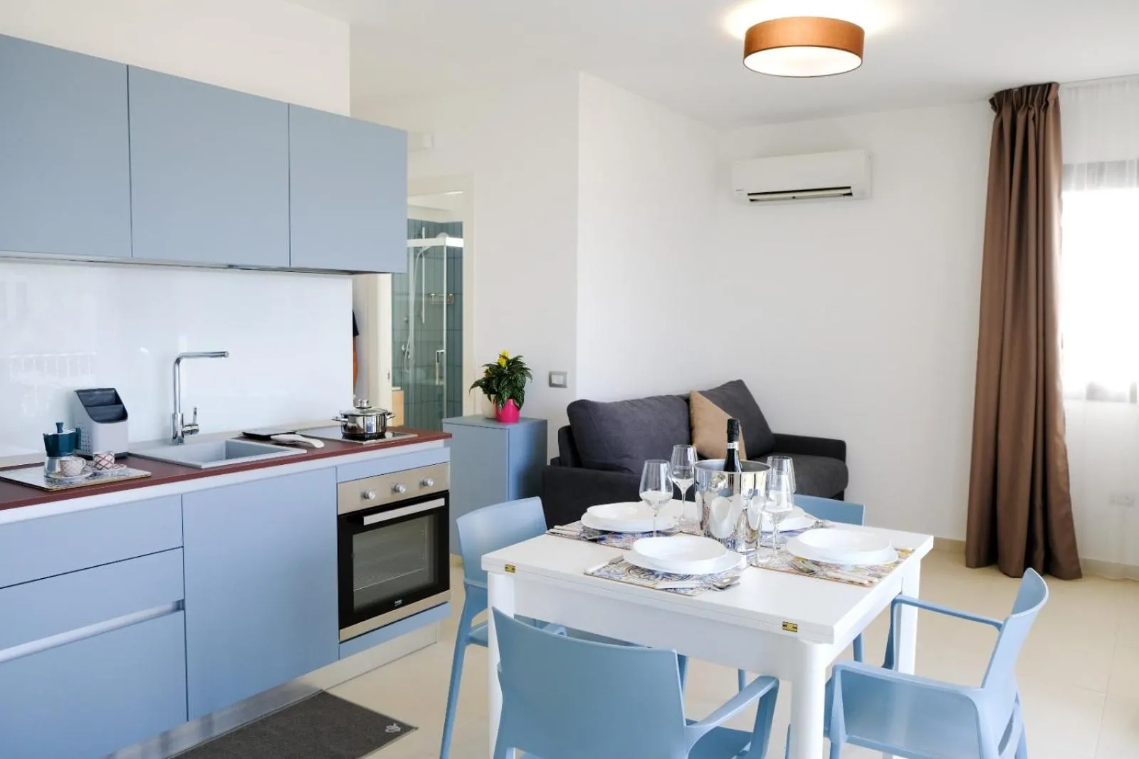 Kitchen or kitchenette in SOL Y MAR Camere e Appartamenti