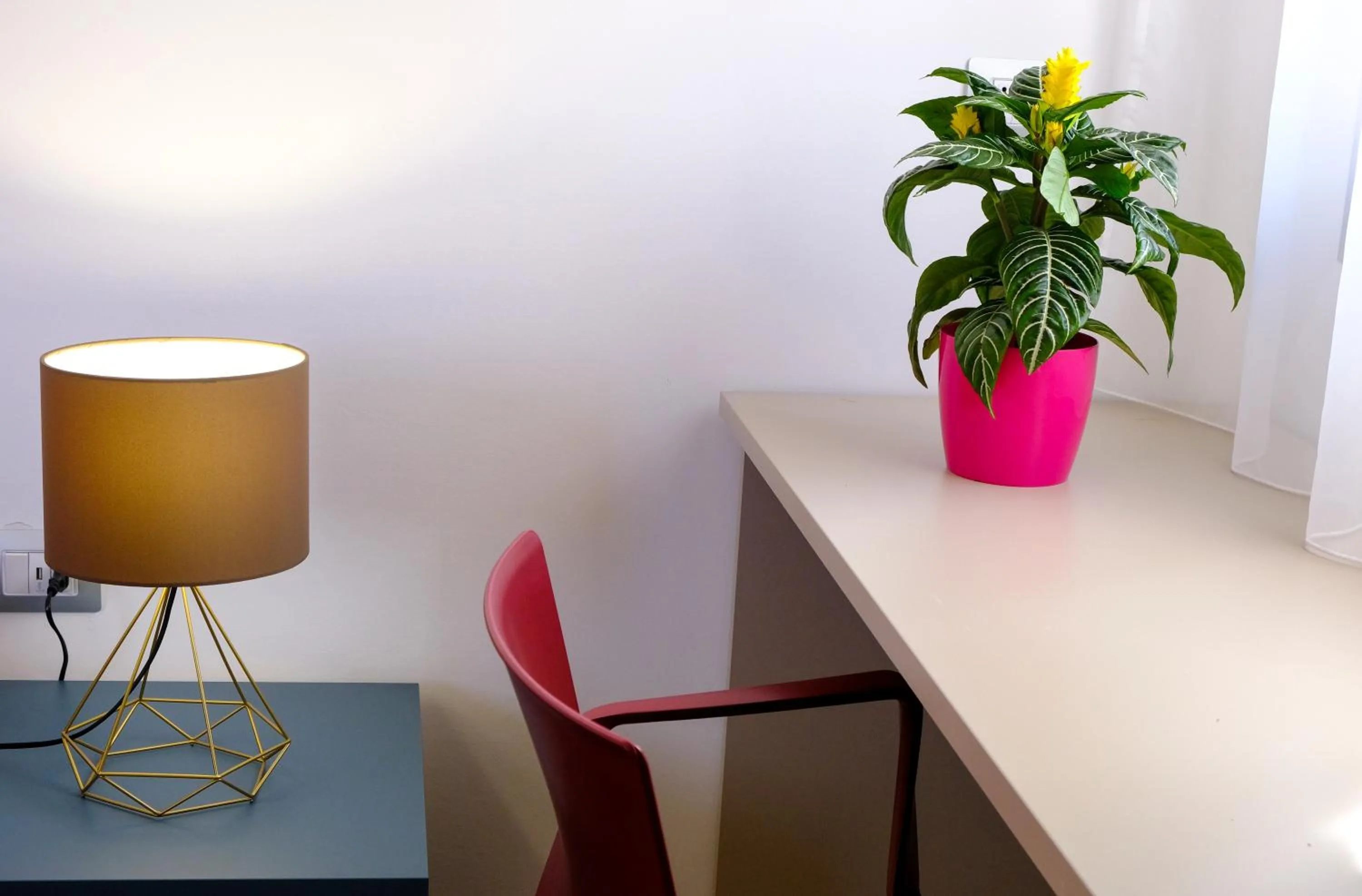 hair dresser in SOL Y MAR Camere e Appartamenti