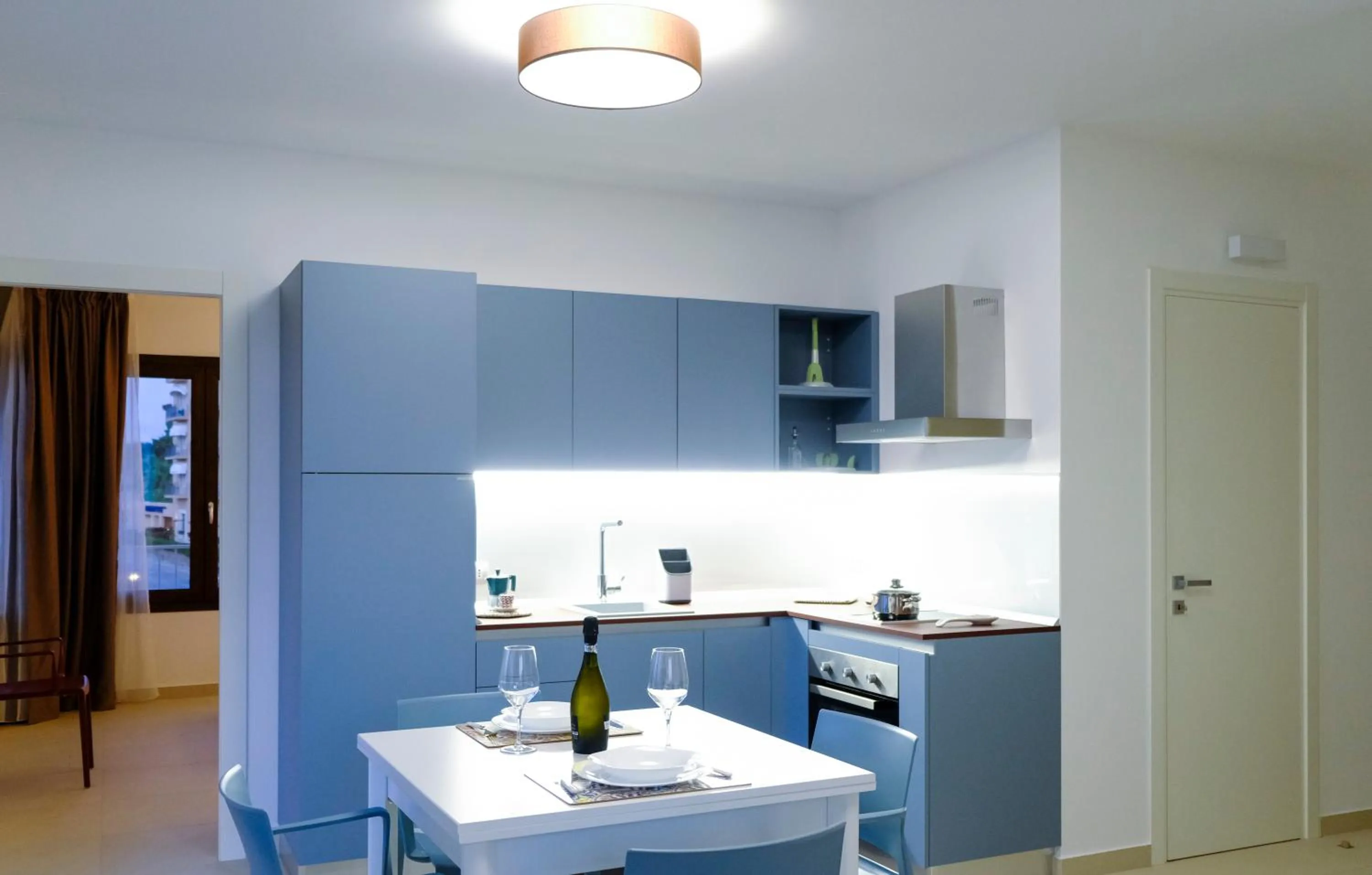Kitchen or kitchenette in SOL Y MAR Camere e Appartamenti