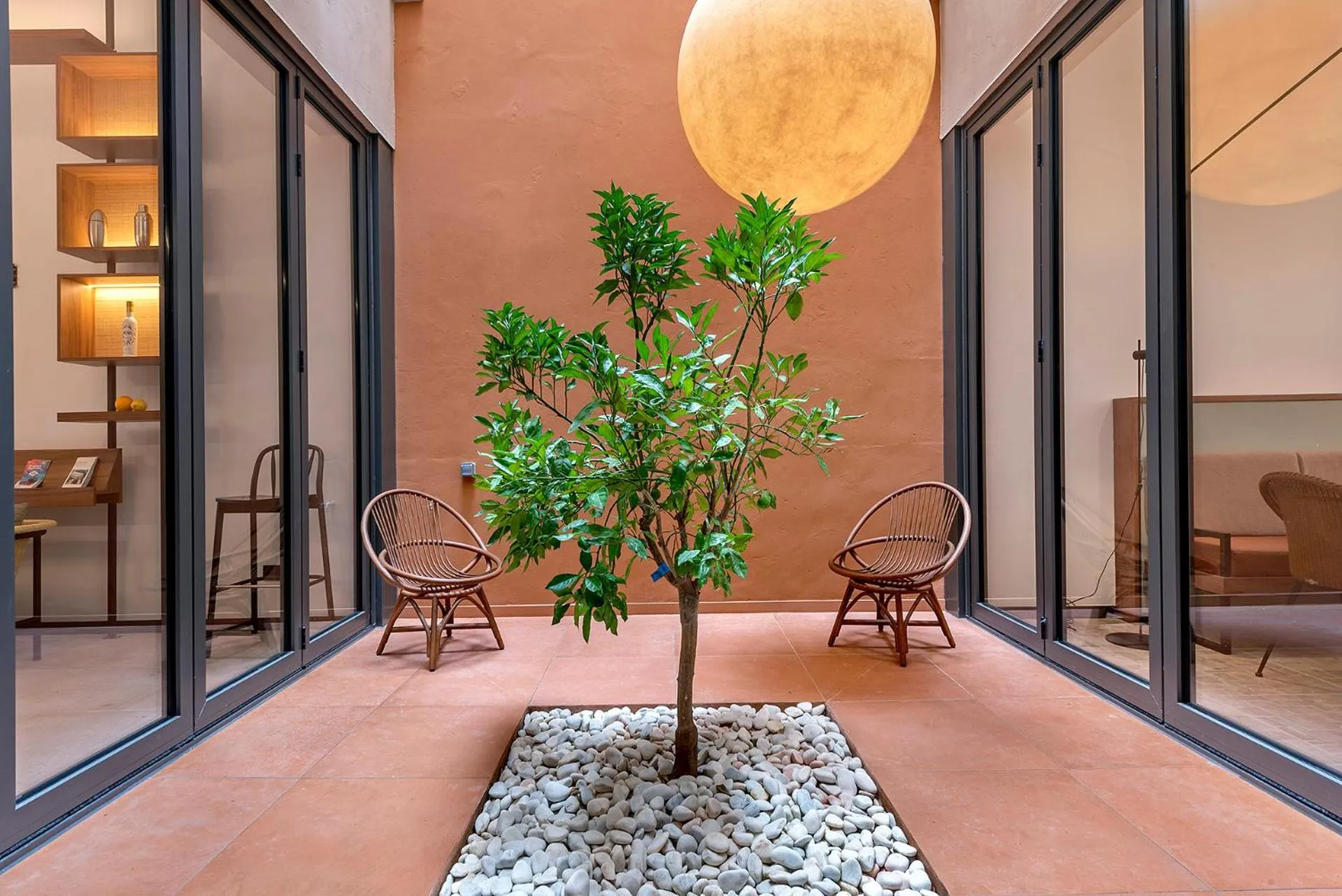 Patio in Hotel Orangine