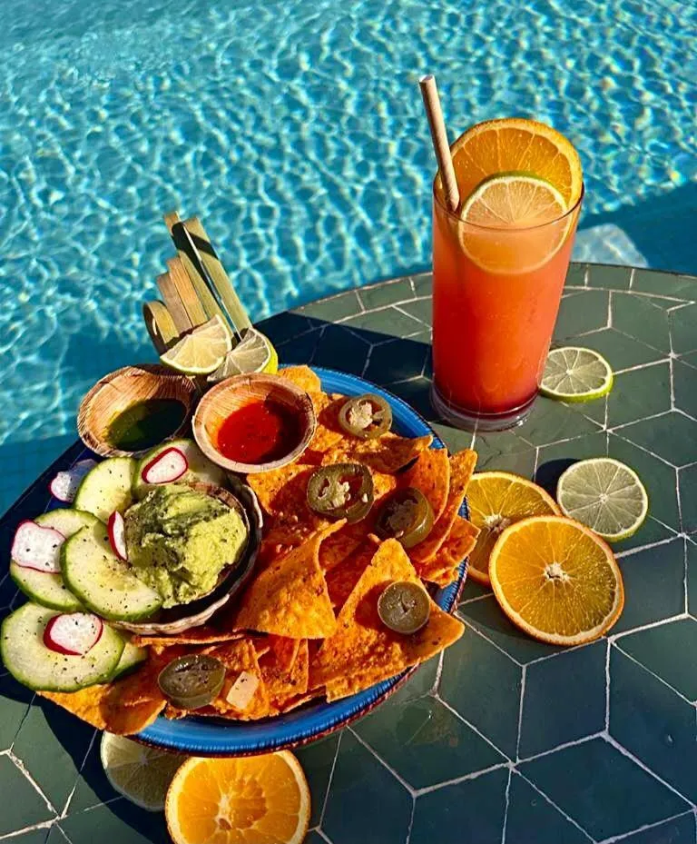 Swimming pool in Hotel Orangine