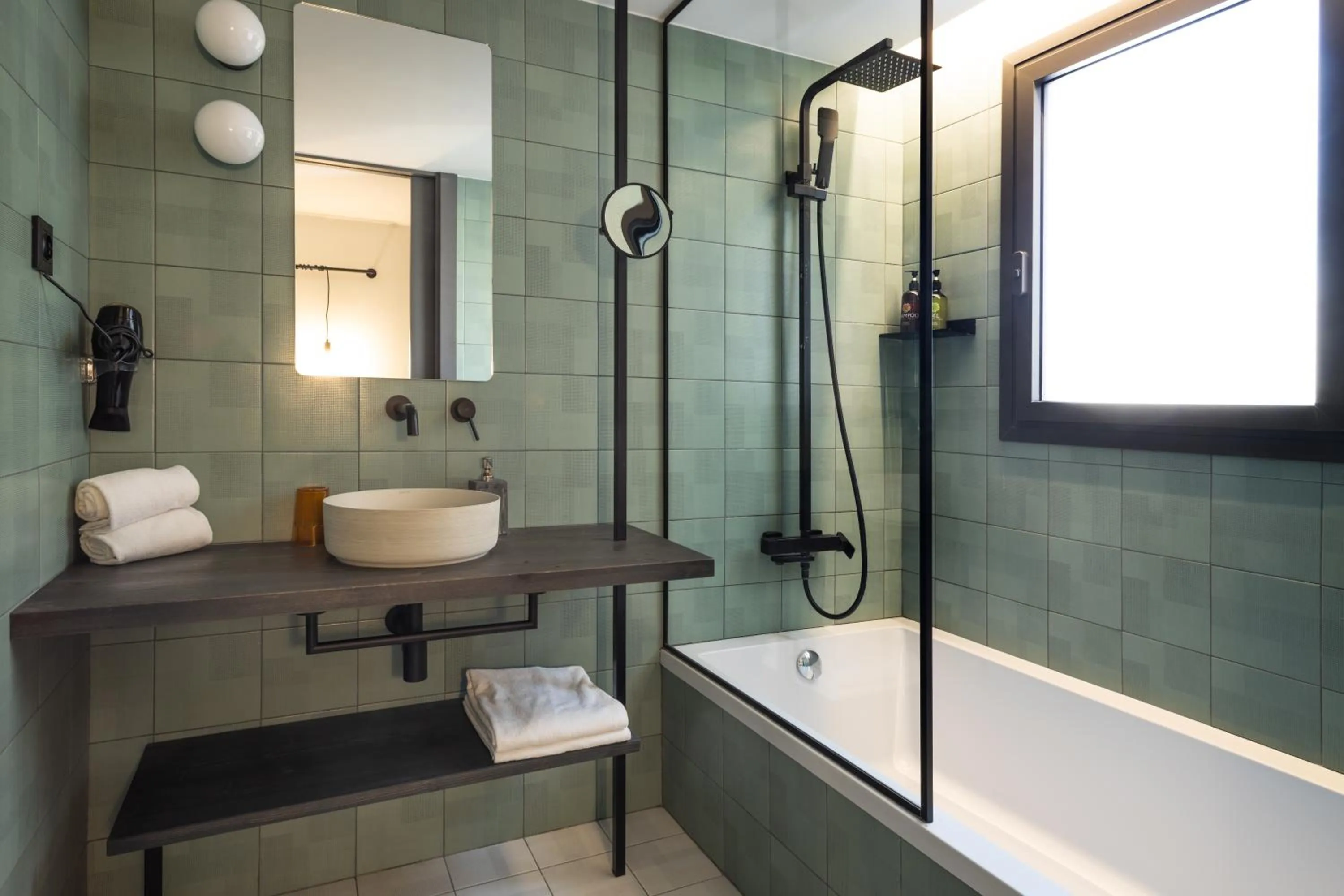 Bathroom in Hotel Orangine