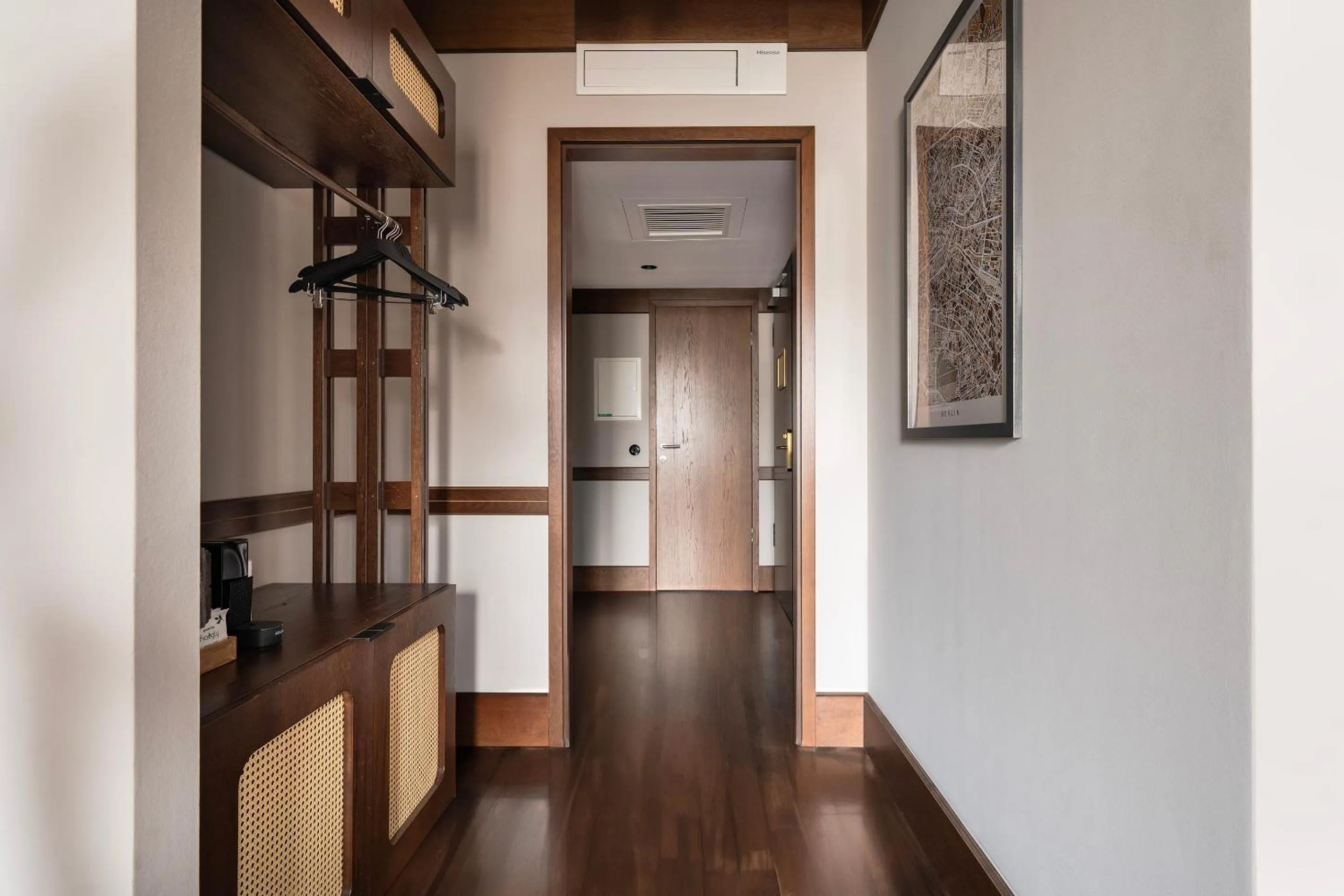 wardrobe in Numa Berlin Potsdamer Platz