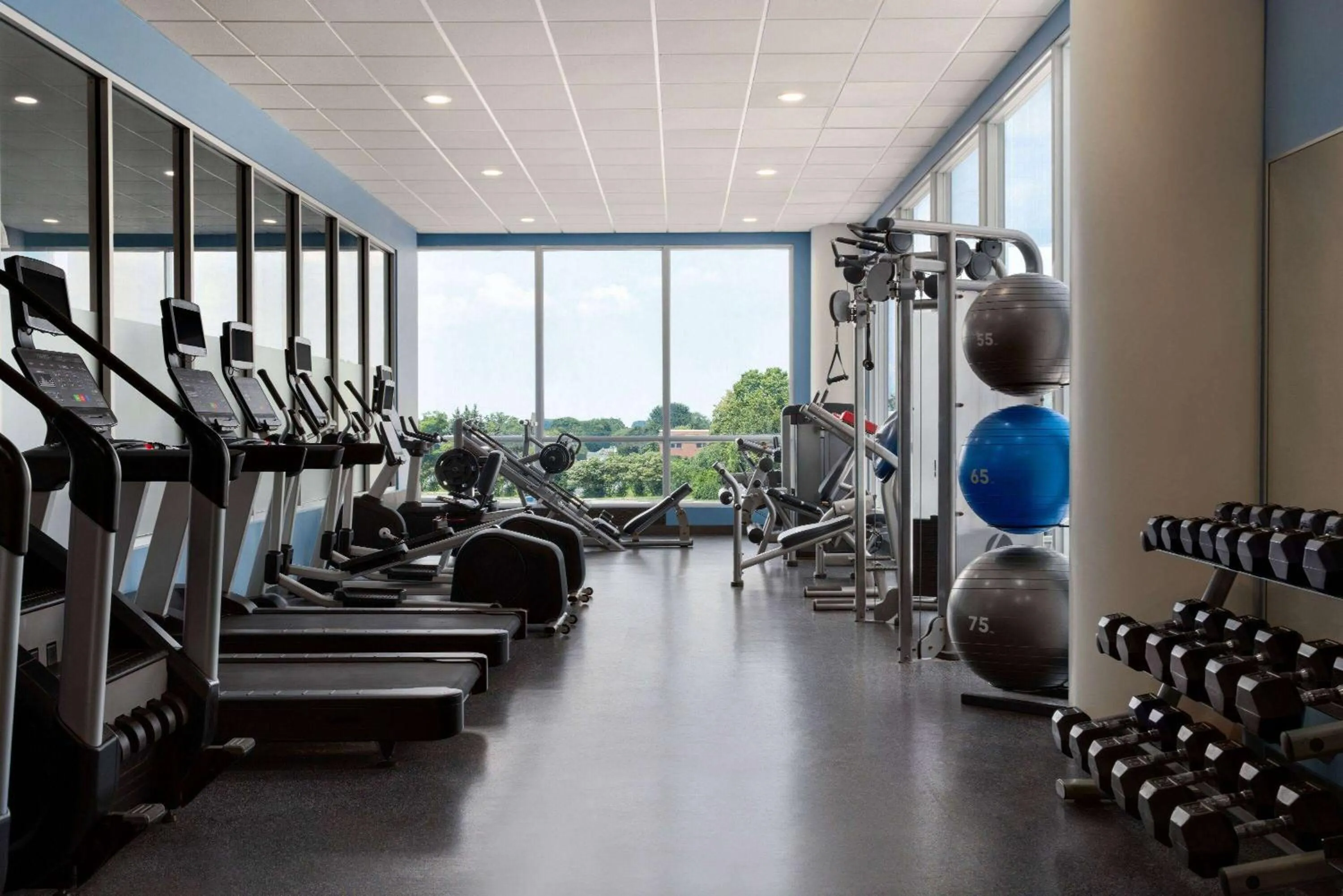 Fitness centre/facilities in Wyndham Grand Fallsview Hotel