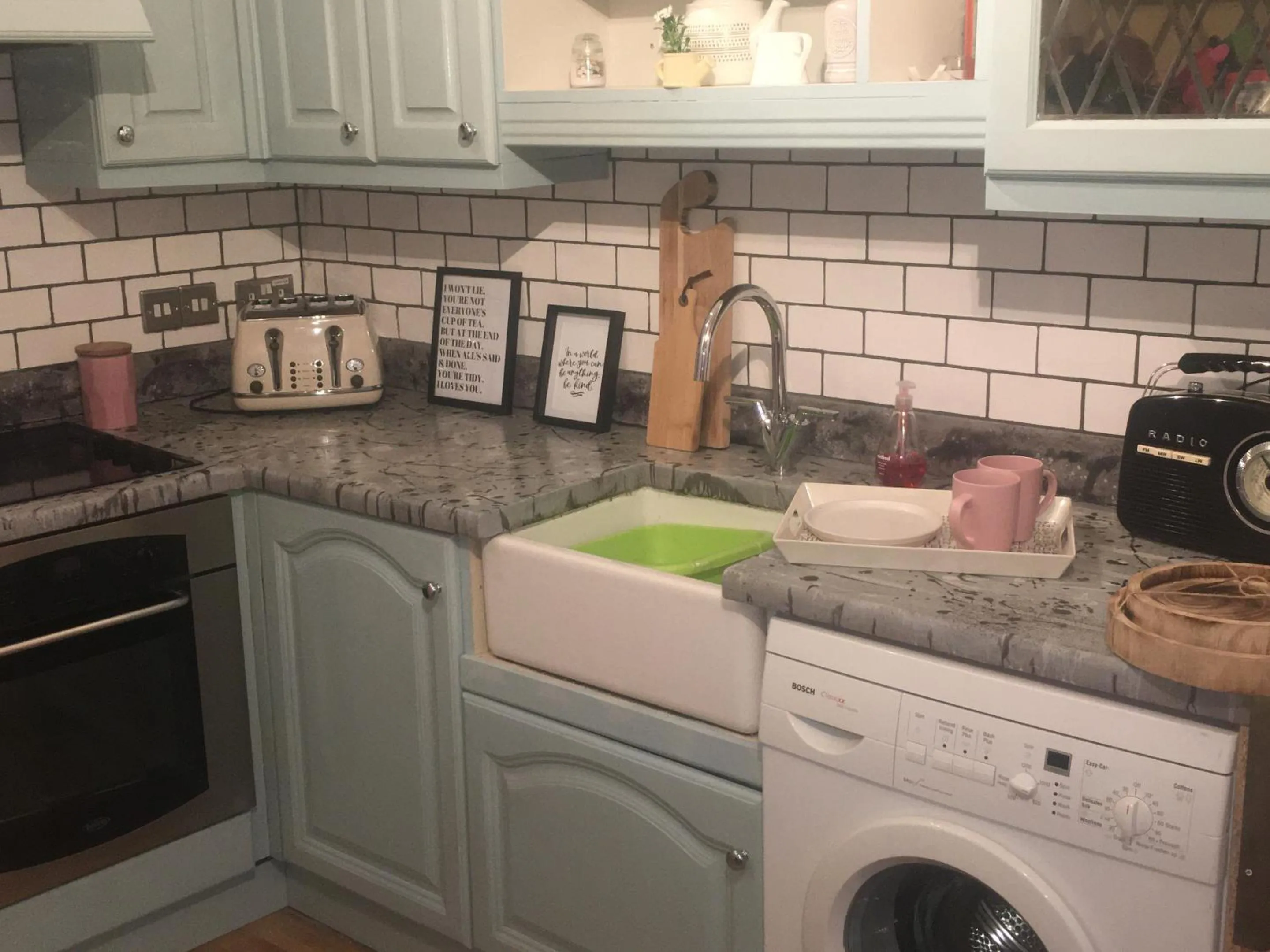 Kitchen or kitchenette in Driftwood Loft