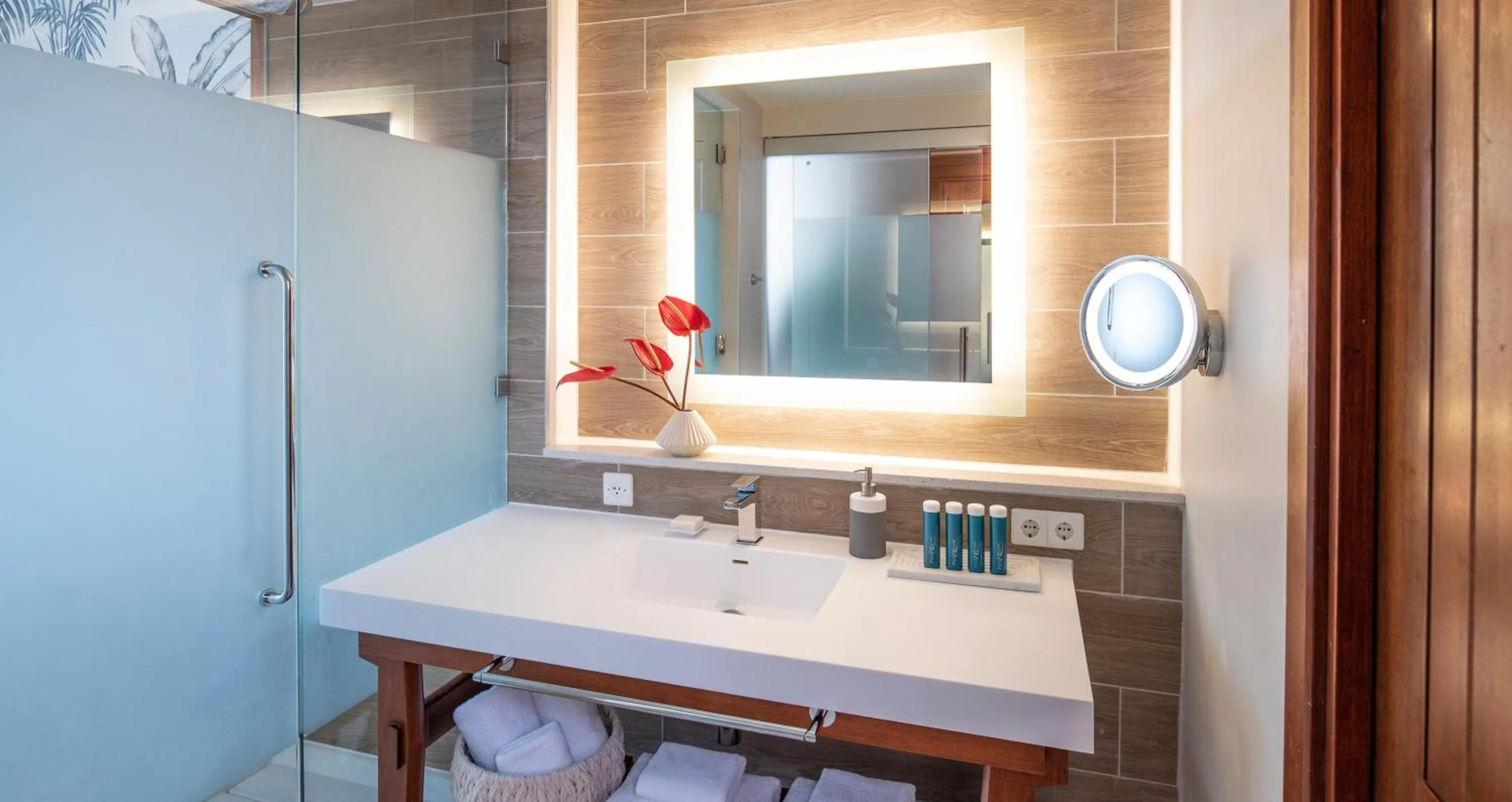 Bathroom in Sandals Royal Curacao All Inclusive Couples Only