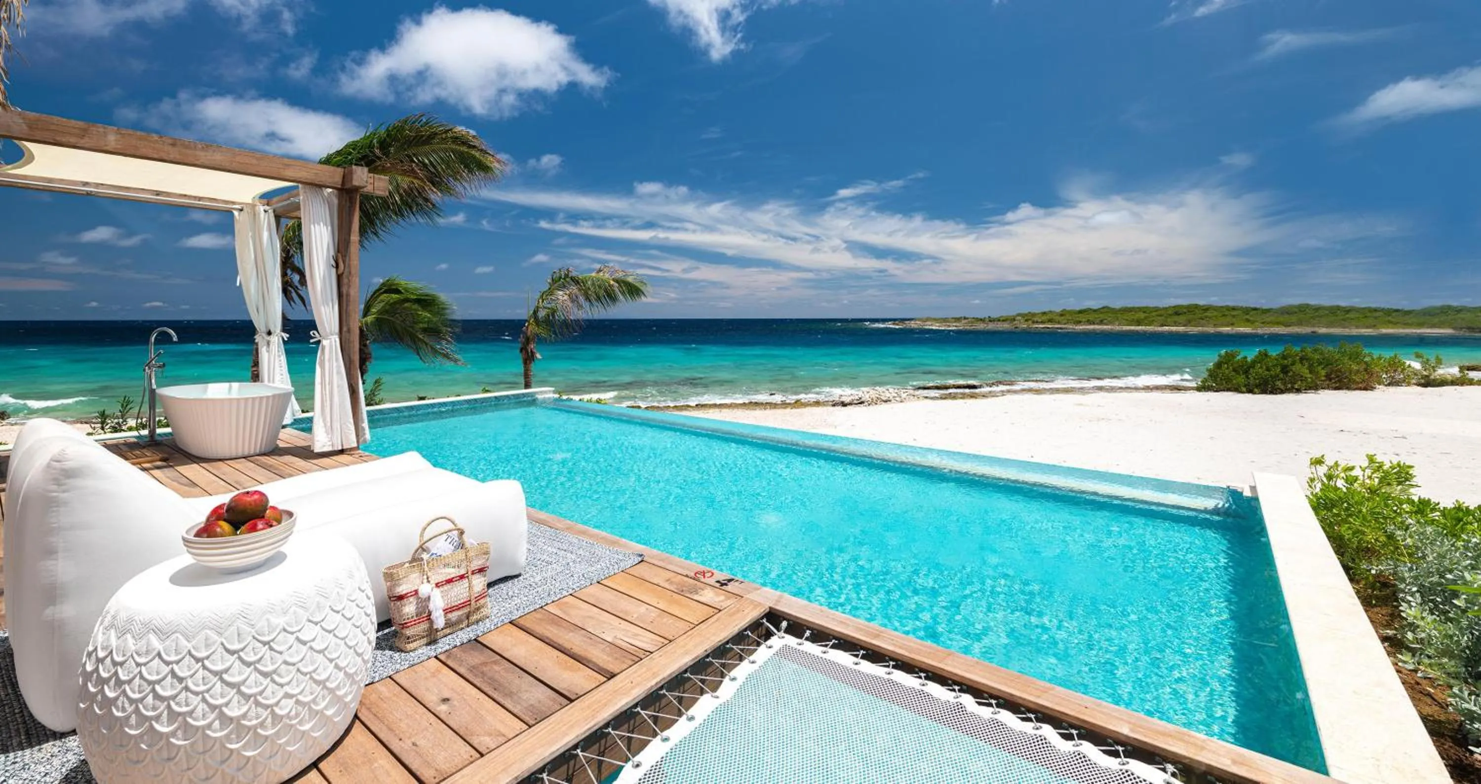 Photo of the whole room in Sandals Royal Curacao All Inclusive Couples Only