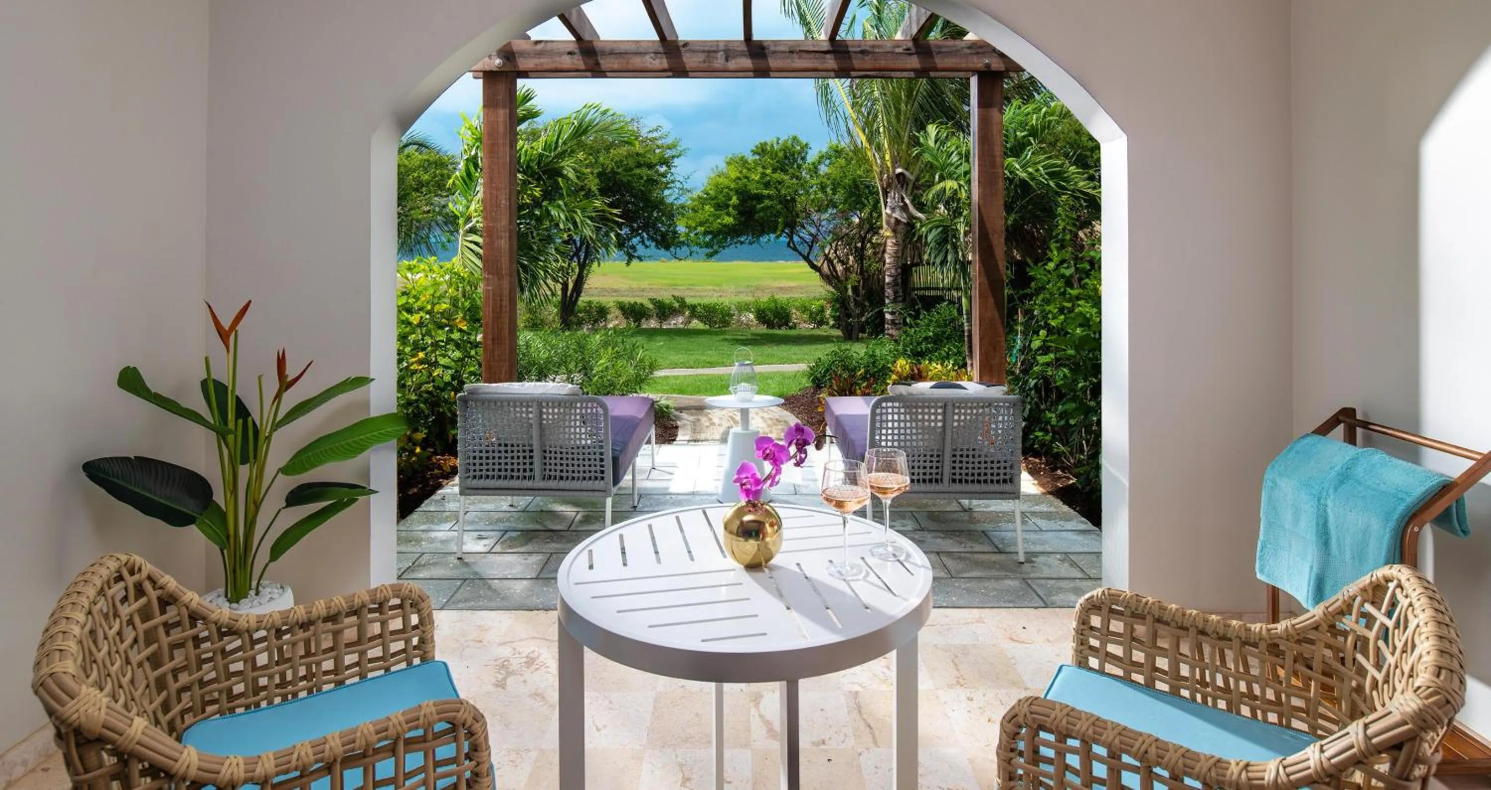 Photo of the whole room in Sandals Royal Curacao All Inclusive Couples Only