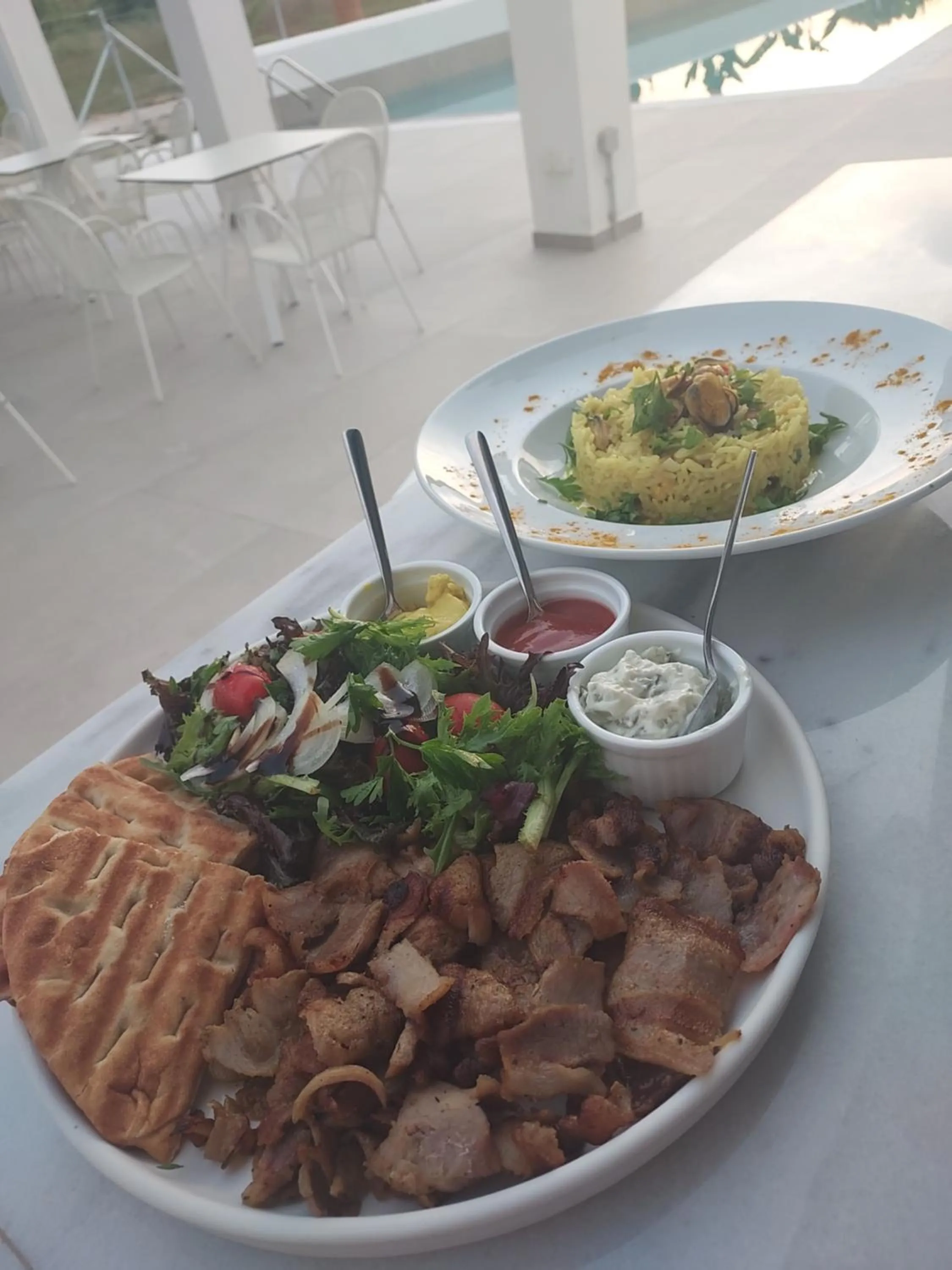 Restaurant/places to eat in Narciso Thassos Luxury Suites