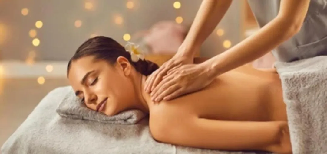 Hot Tub in Narciso Thassos Luxury Suites