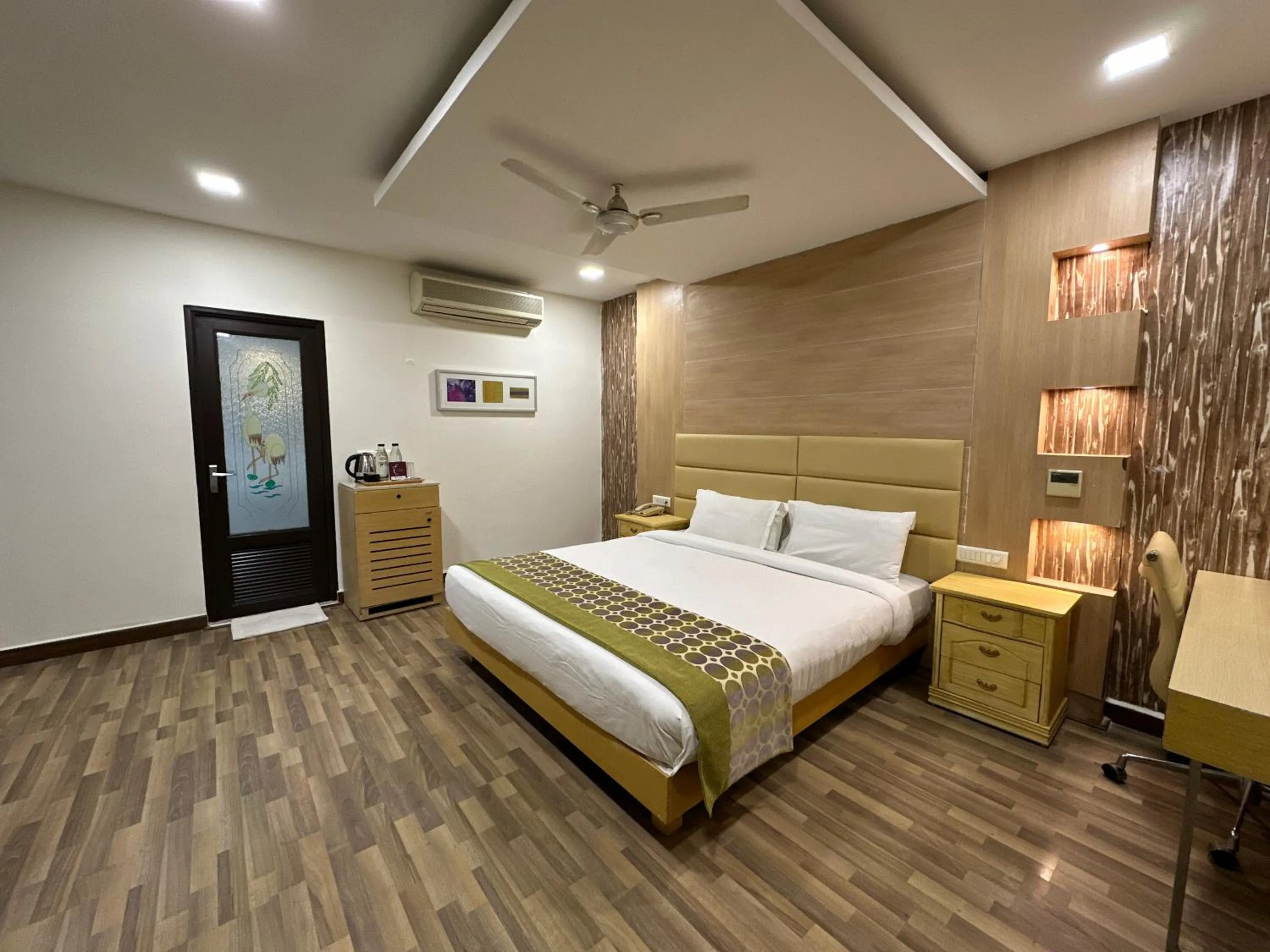 Bed in Heritage Residency By Lemongrove Hospitality