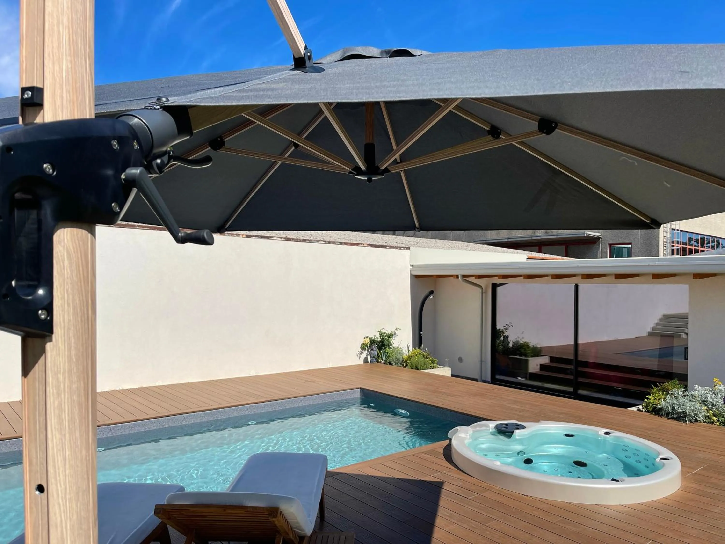 Hot Tub in Other Garden - Luxury Bed and Breakfast