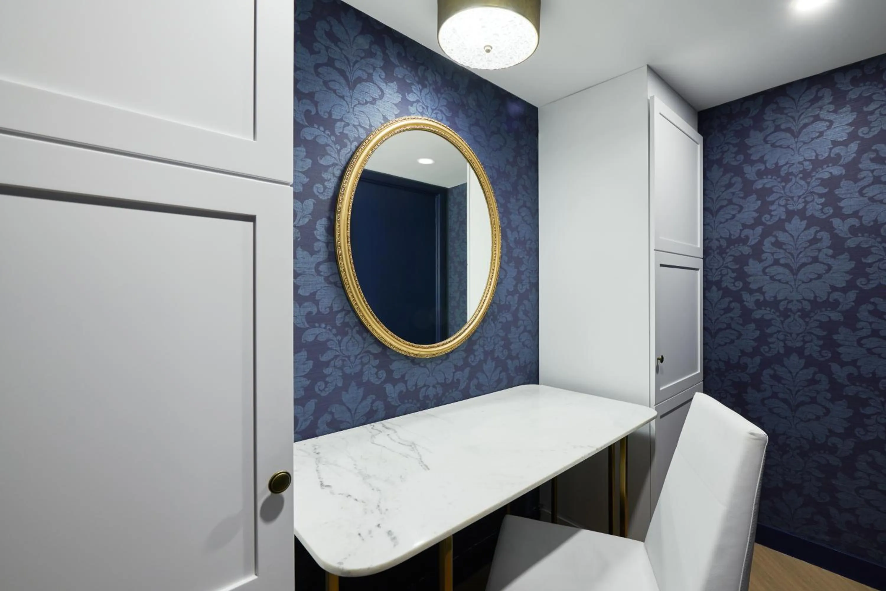 Bathroom in Pantages Hotel Toronto Centre