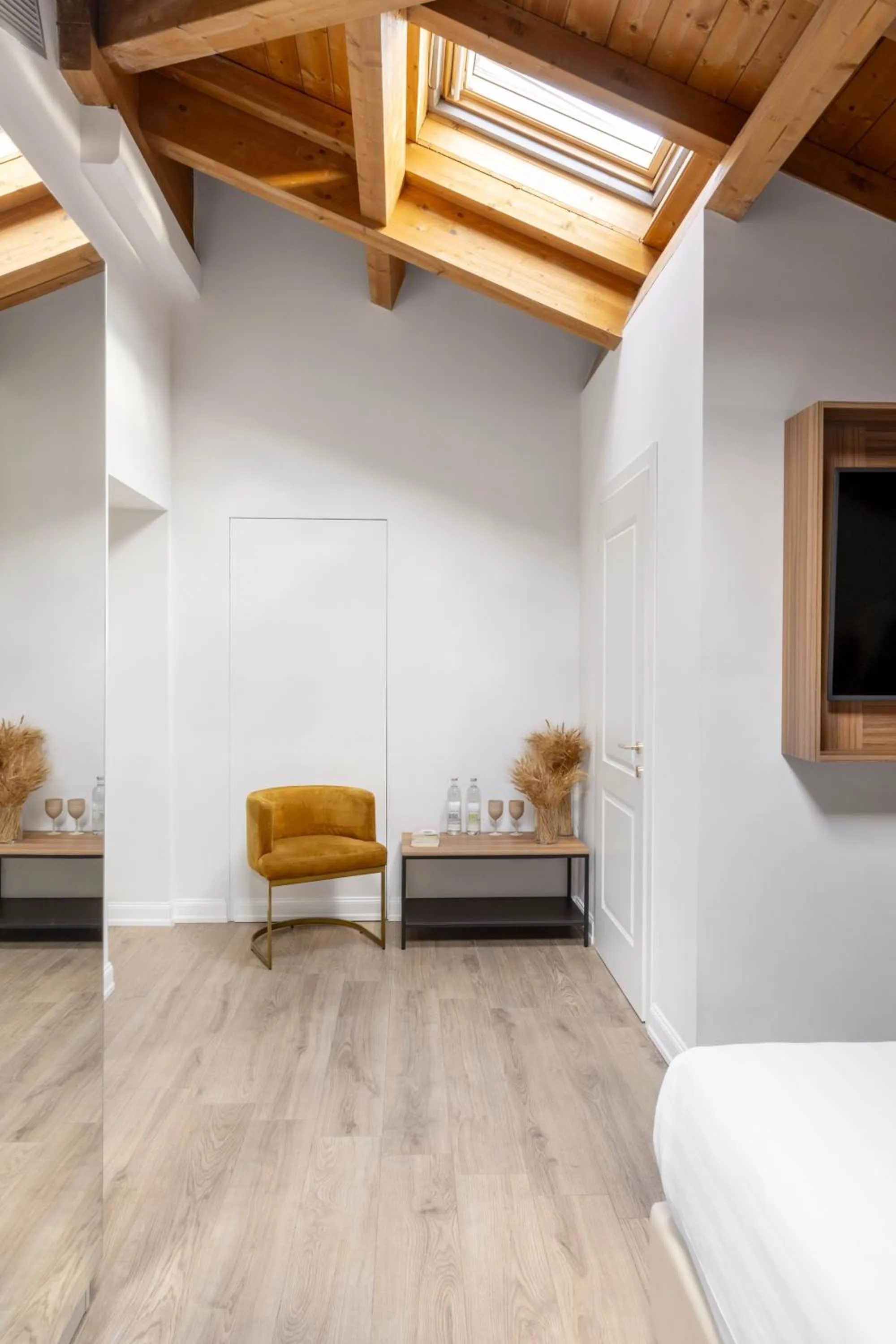 Bed in Livia Valeria Palace